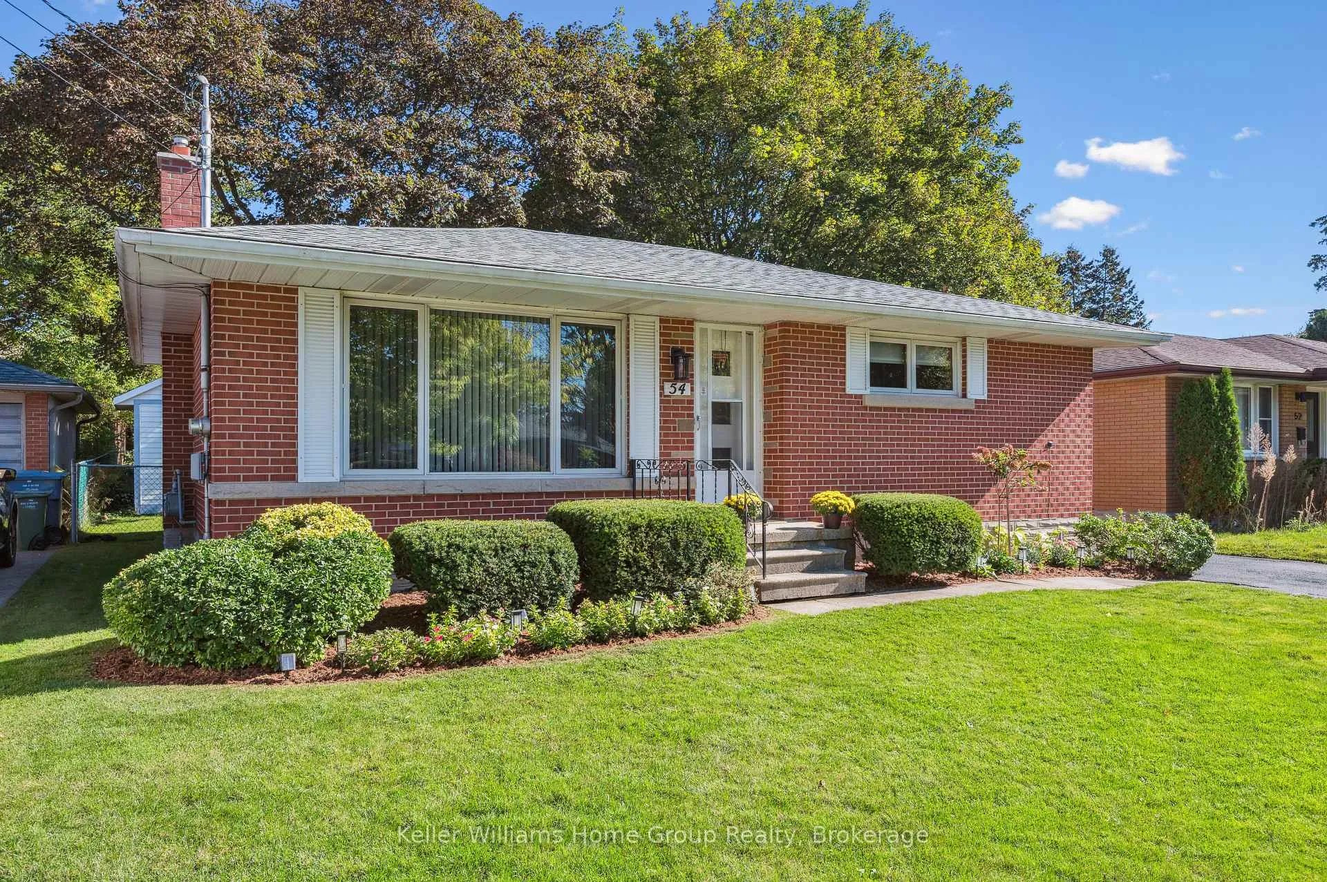 Photo 1 of 54 Ottawa Crescent, Guelph, St. George's — HOMEH
