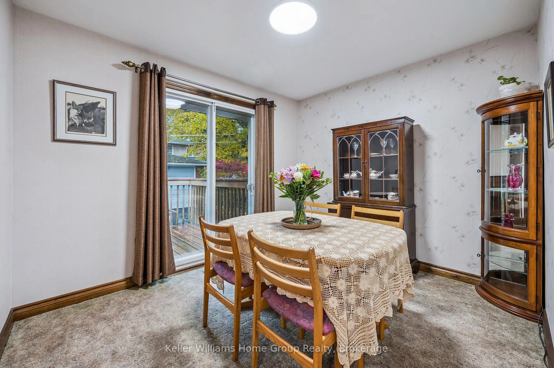 Photo 11 of 54 Ottawa Crescent, Guelph, St. George's — HOMEH