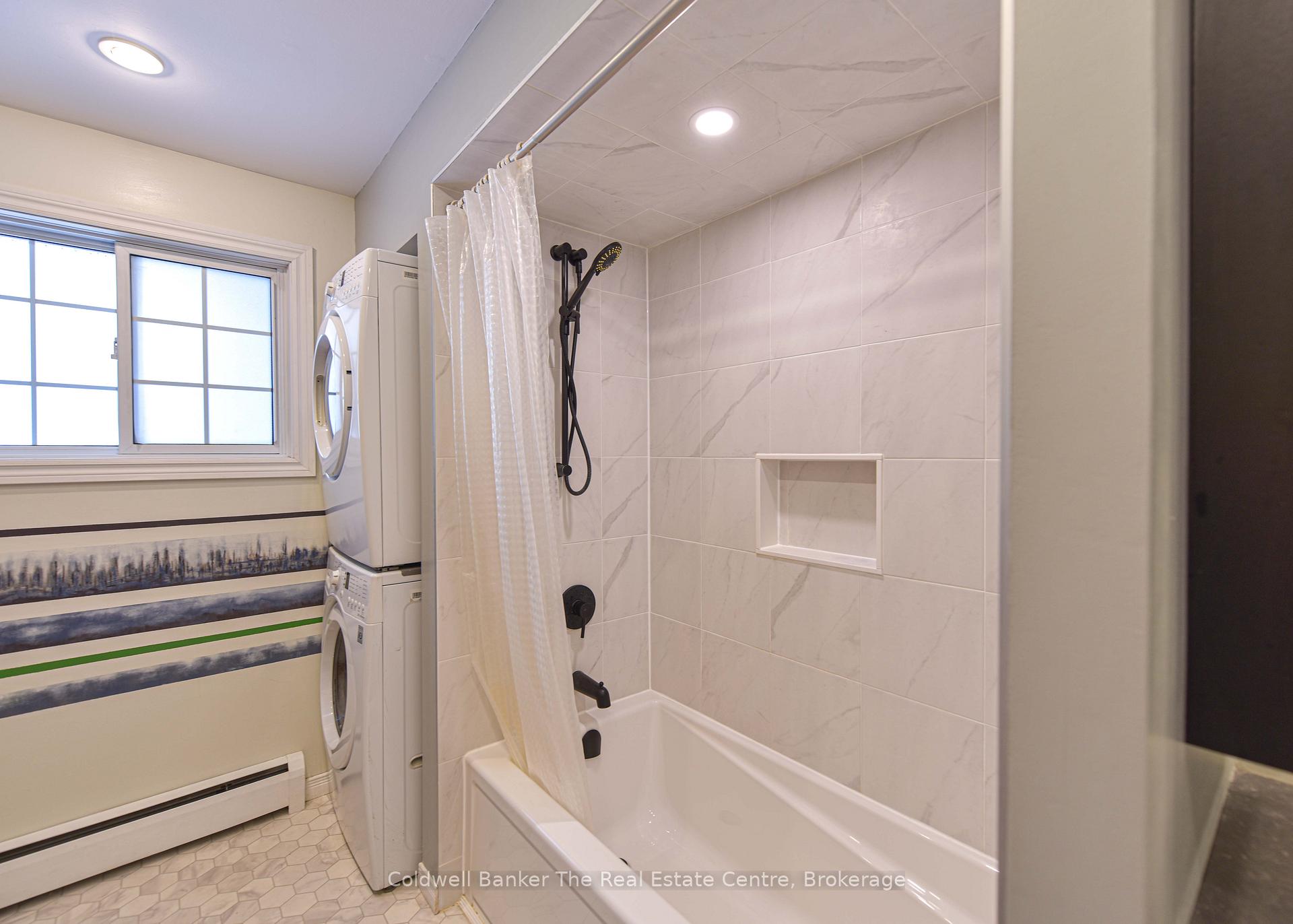 Photo 30 of 822 Pinedale Road, Gravenhurst, Muskoka (S) — HOMEH
