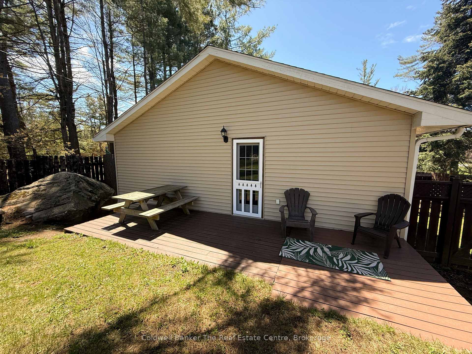 Photo 46 of 822 Pinedale Road, Gravenhurst, Muskoka (S) — HOMEH