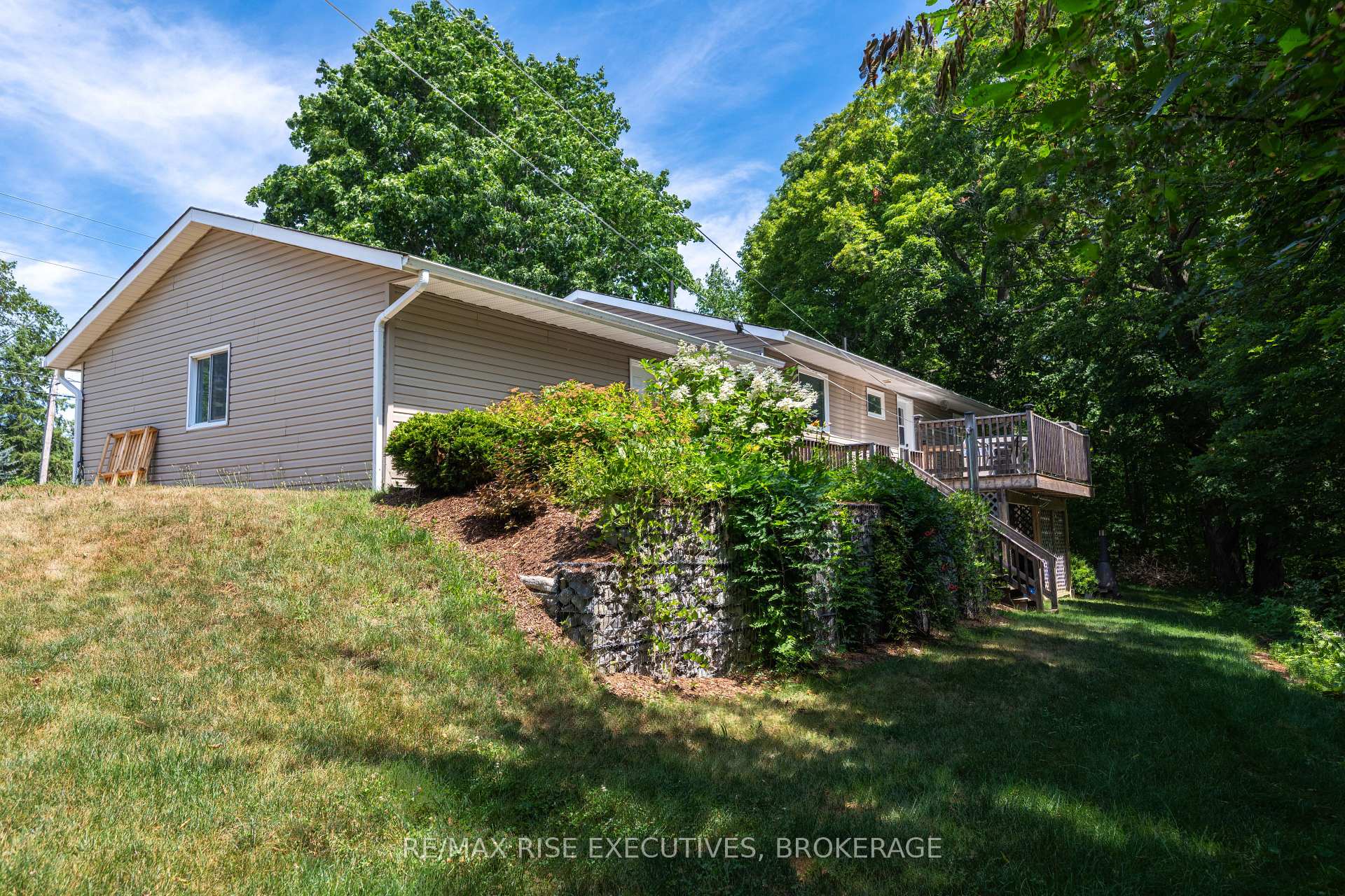Photo 6 of 3419 Round Lake Road, Frontenac, Frontenac South — HOMEH