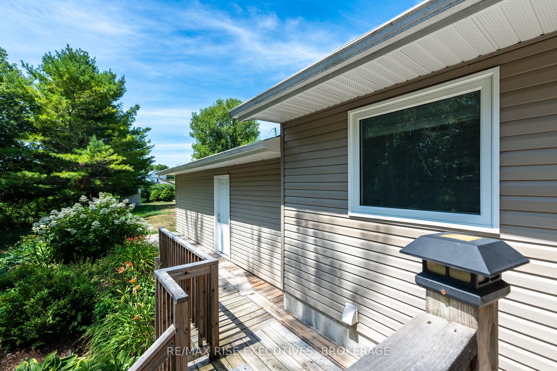Photo 11 of 3419 Round Lake Road, Frontenac, Frontenac South — HOMEH