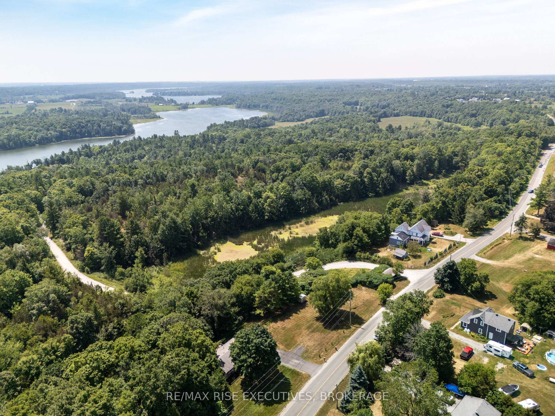 Photo 14 of 3419 Round Lake Road, Frontenac, Frontenac South — HOMEH