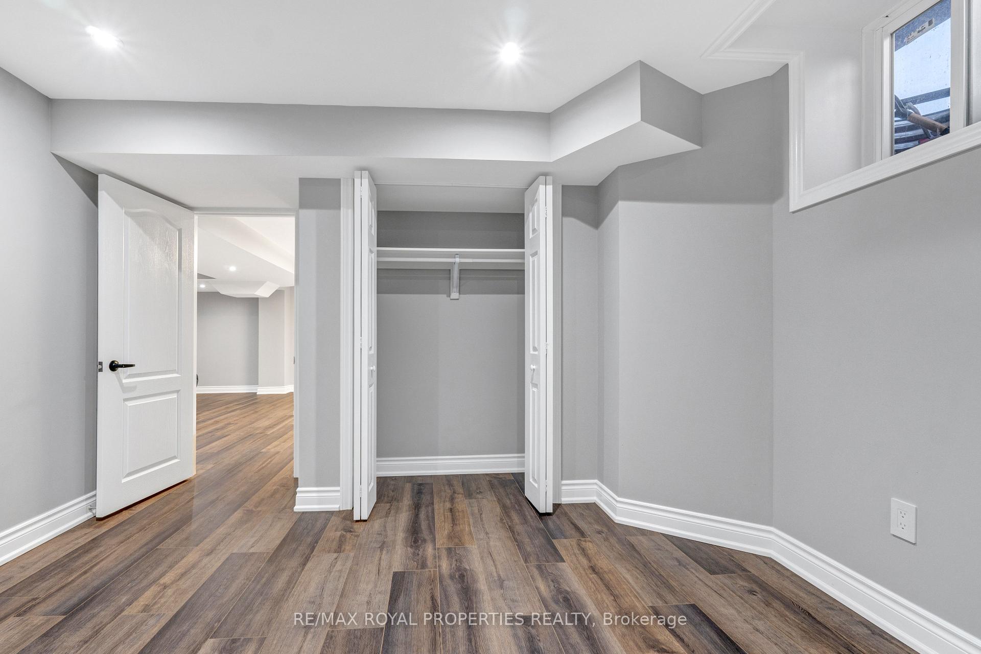 Photo 16 of 1092 Greenhill Avenue, Oshawa, Taunton — HOMEH
