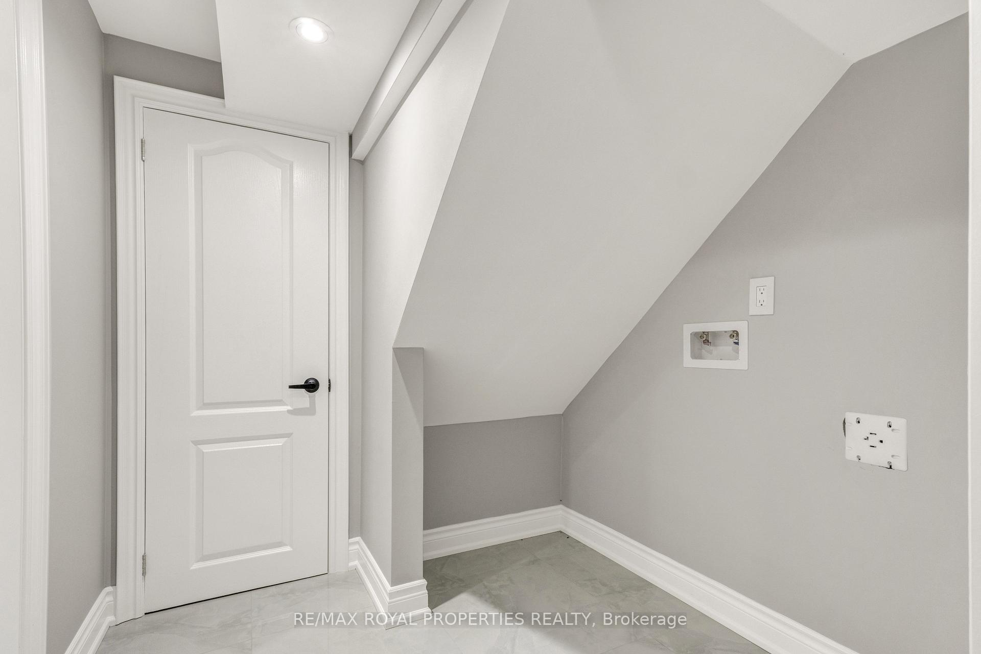 Photo 9 of 1092 Greenhill Avenue, Oshawa, Taunton — HOMEH