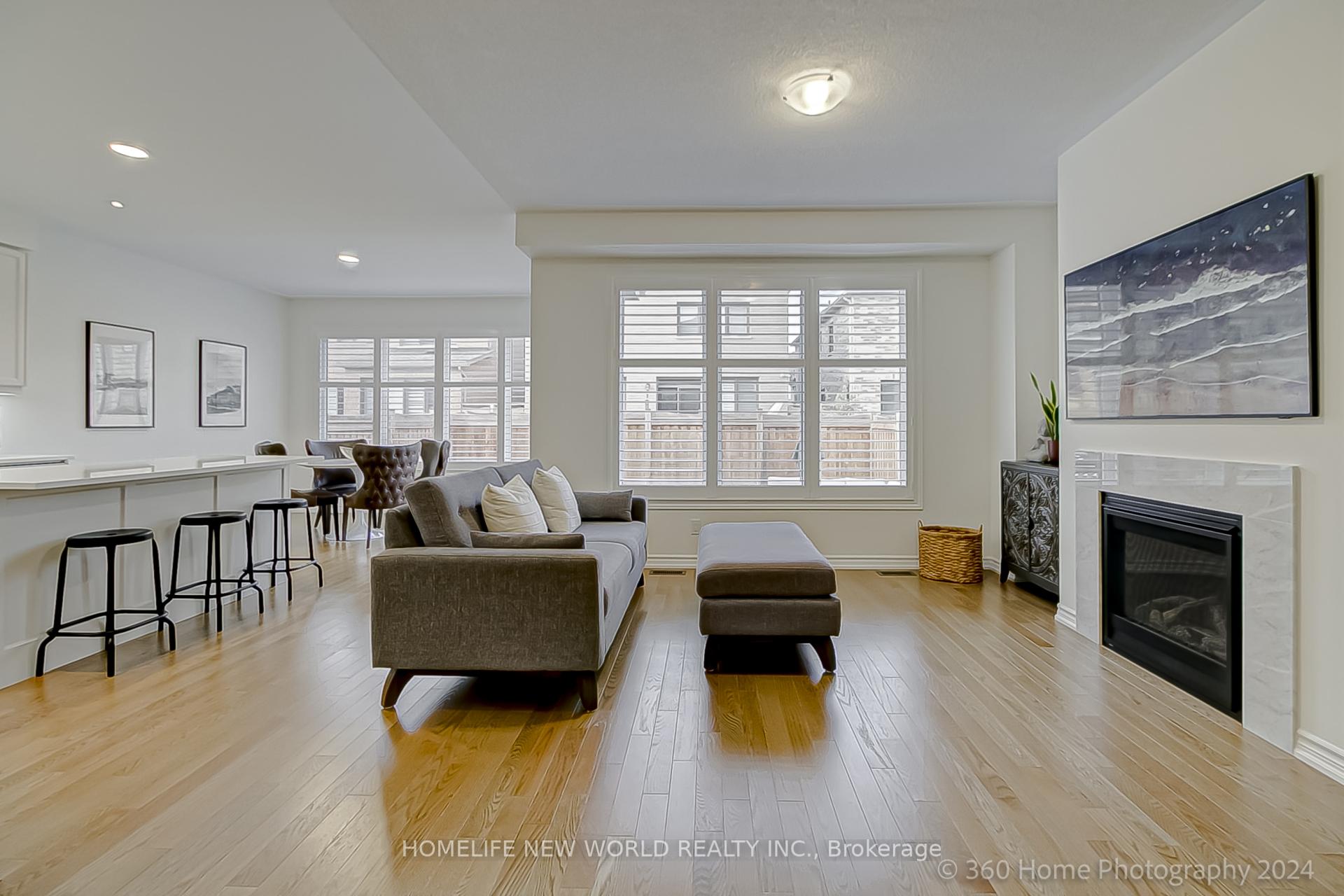 Photo 3 of 72 Souter Drive, Whitby, Rural Whitby — HOMEH