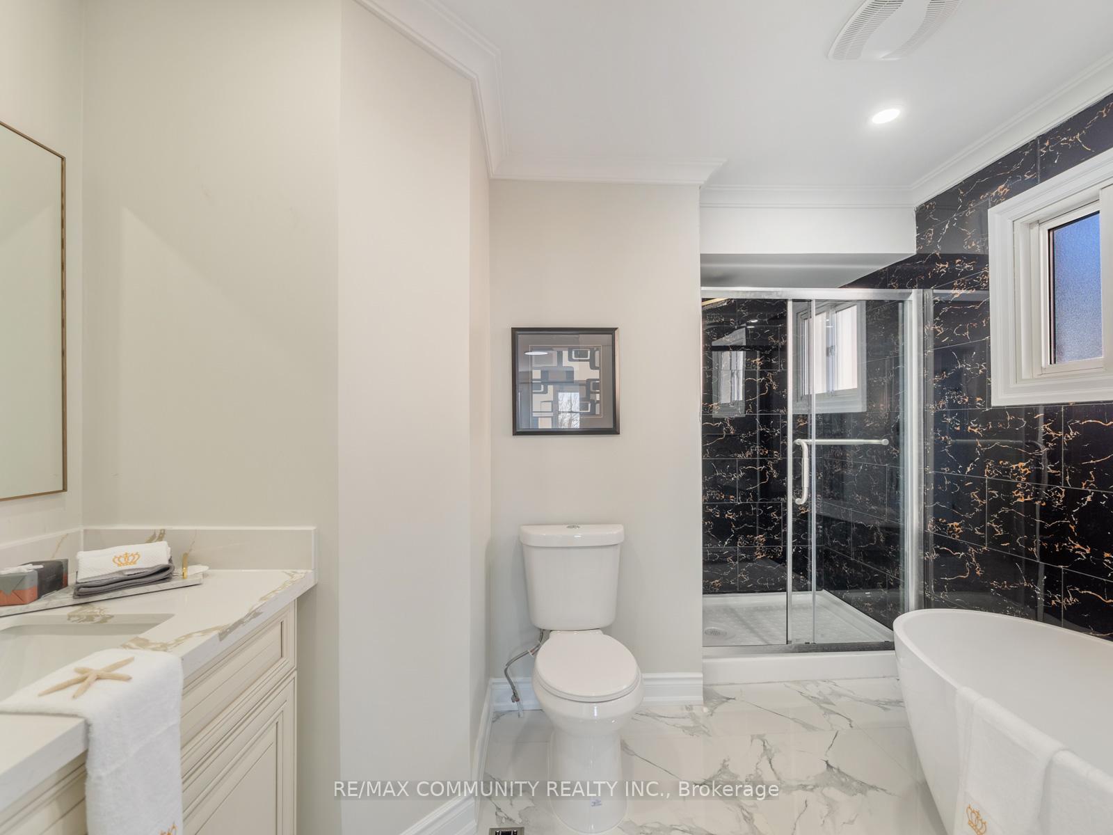 Photo 39 of 542 McLeod Crescent, Pickering, Rosebank — HOMEH