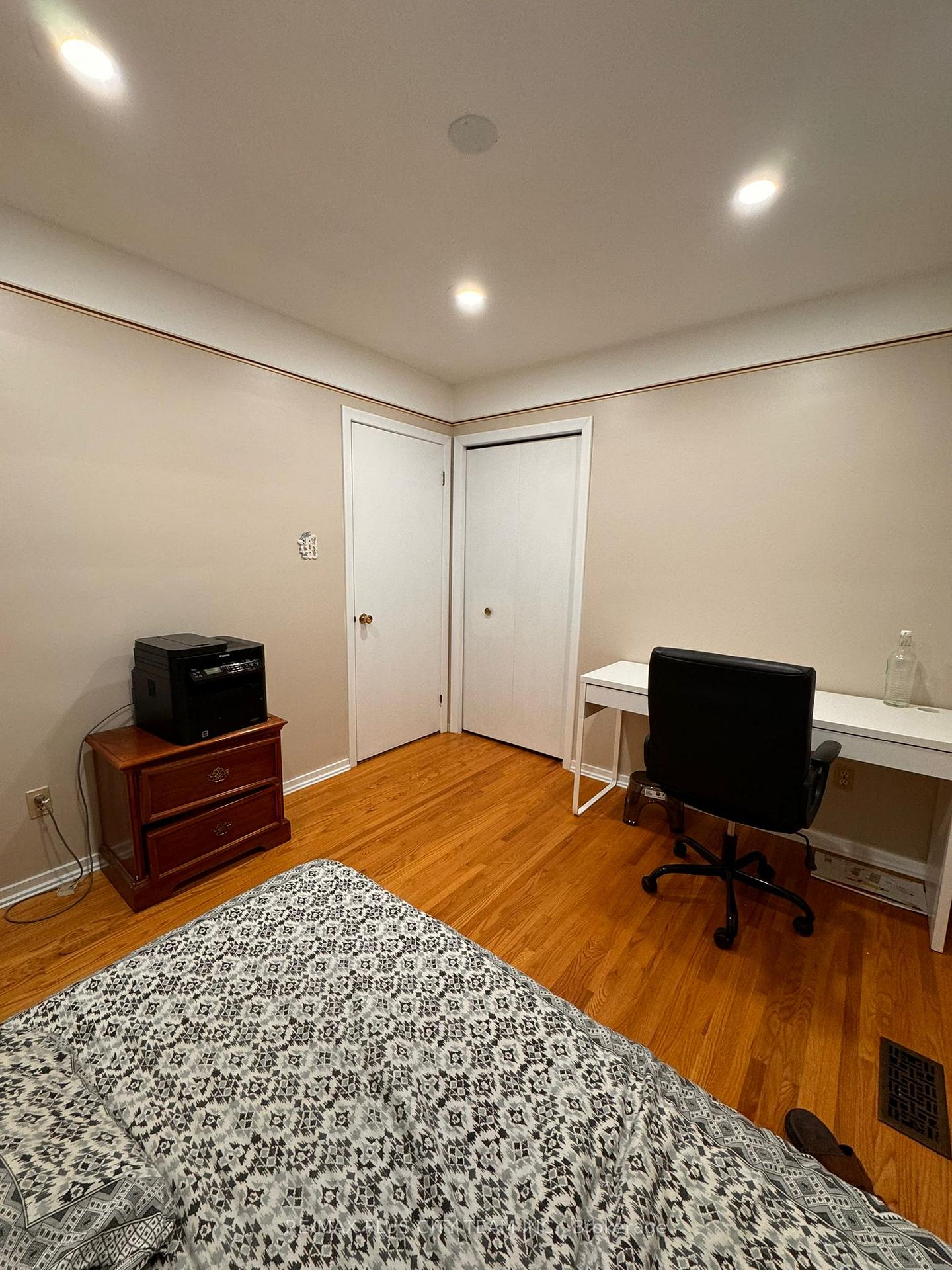 Photo 15 of 70 Bellingham Drive, Hamilton, Lawfield — HOMEH