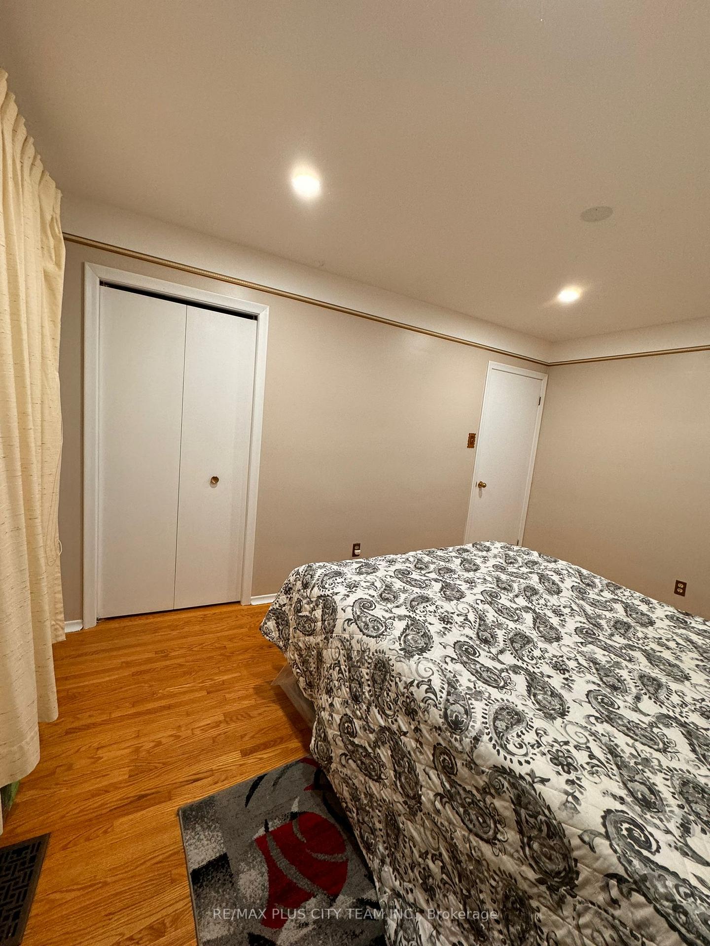 Photo 22 of 70 Bellingham Drive, Hamilton, Lawfield — HOMEH