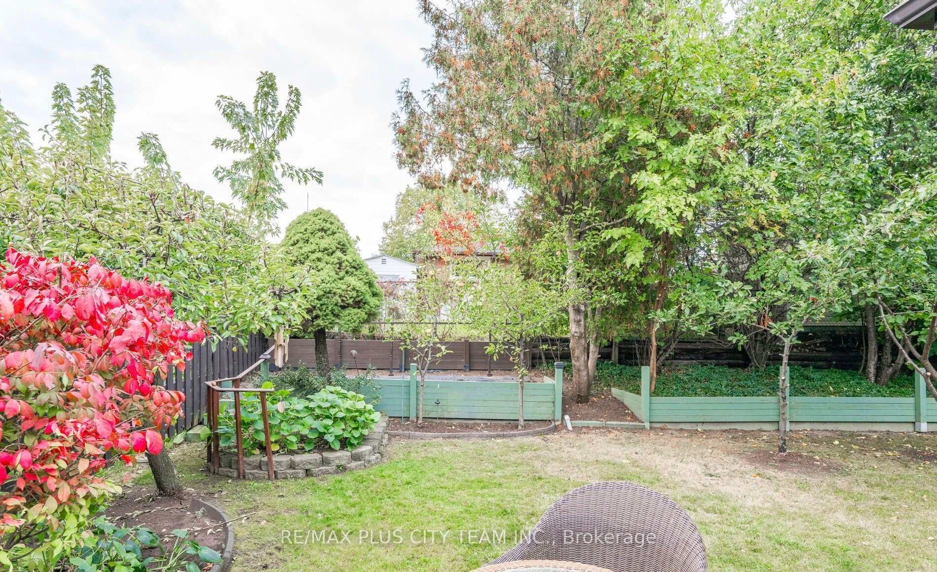 Photo 14 of 70 Bellingham Drive, Hamilton, Lawfield — HOMEH