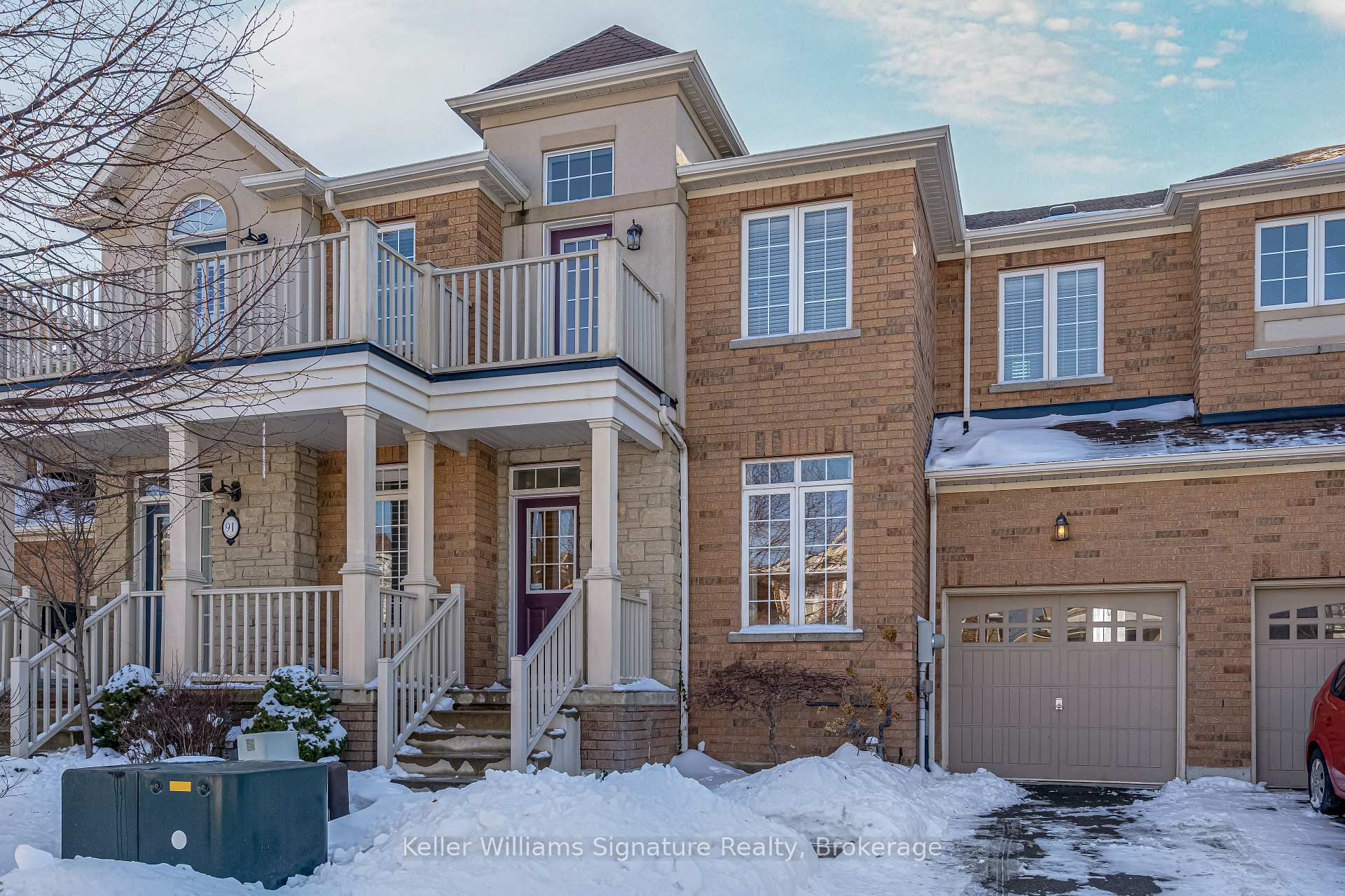 Front of Unit 93, 93 Glendarling Crescent