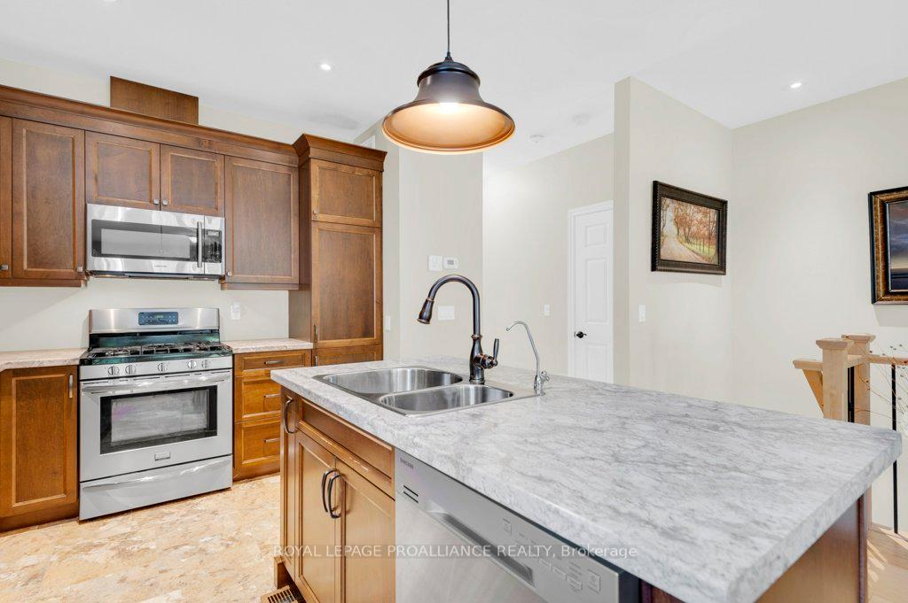 Photo 9 of 10 Berwick Street, Stirling-Rawdon, Stirling Ward — HOMEH