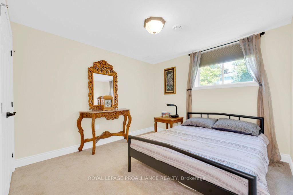 Photo 25 of 10 Berwick Street, Stirling-Rawdon, Stirling Ward — HOMEH