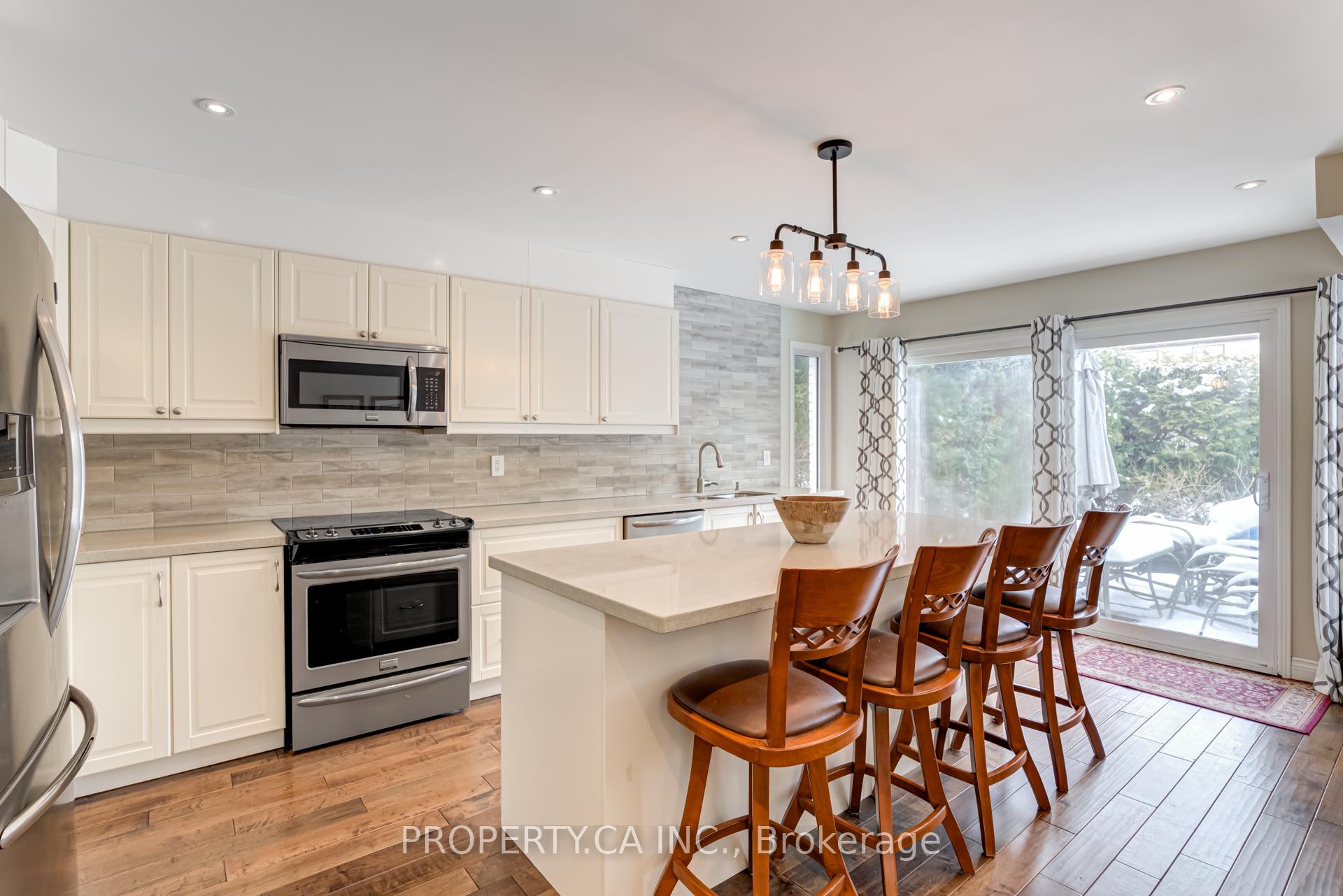 Photo 7 of 1209 Maple Gate Road, Pickering, Liverpool — HOMEH