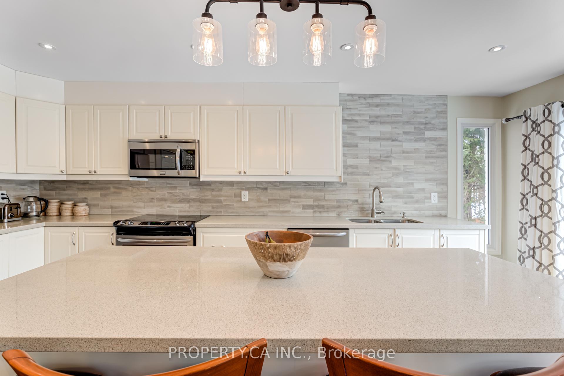 Photo 9 of 1209 Maple Gate Road, Pickering, Liverpool — HOMEH