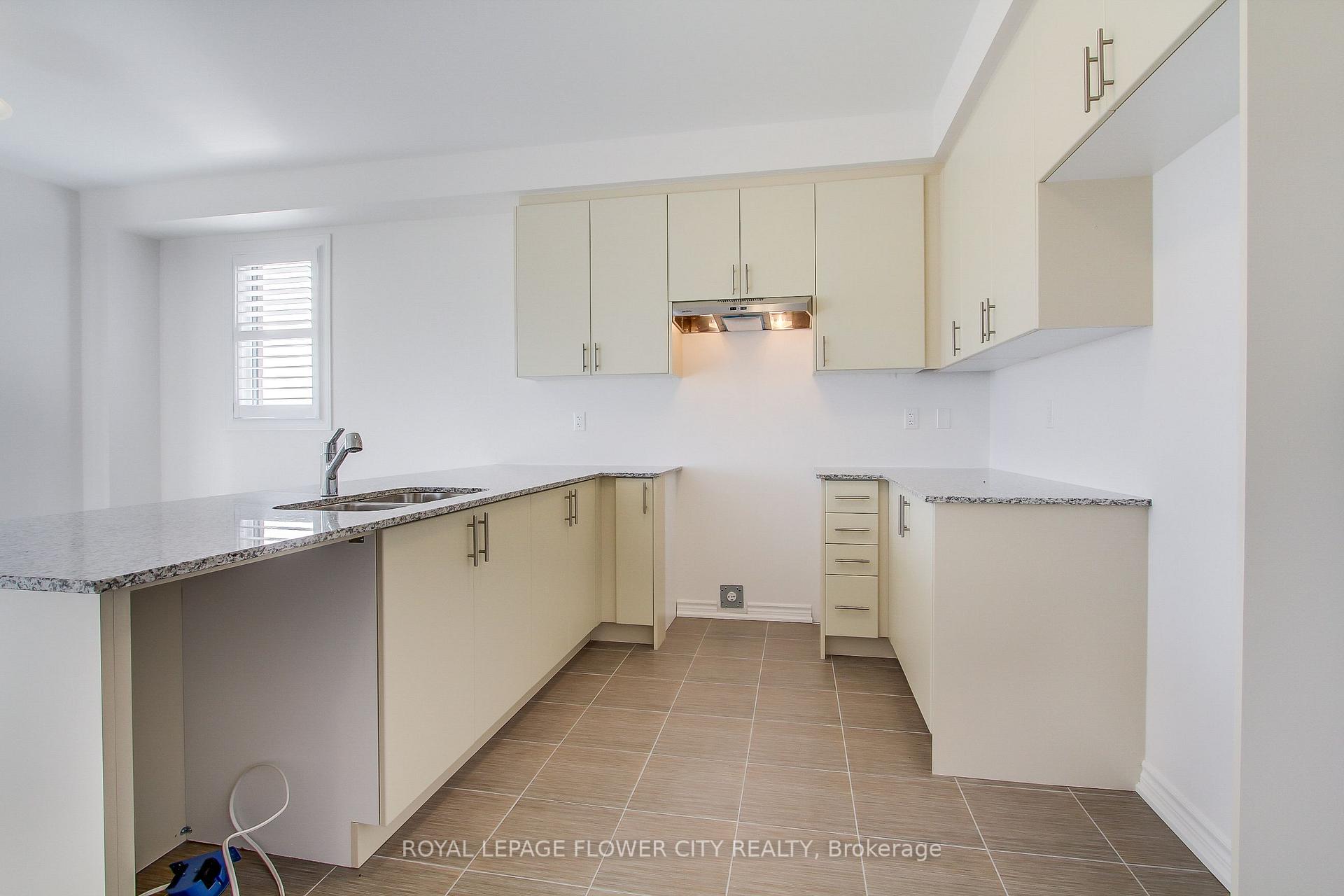 Photo 17 of 53 Brethet Heights, New Tecumseth, Beeton — HOMEH