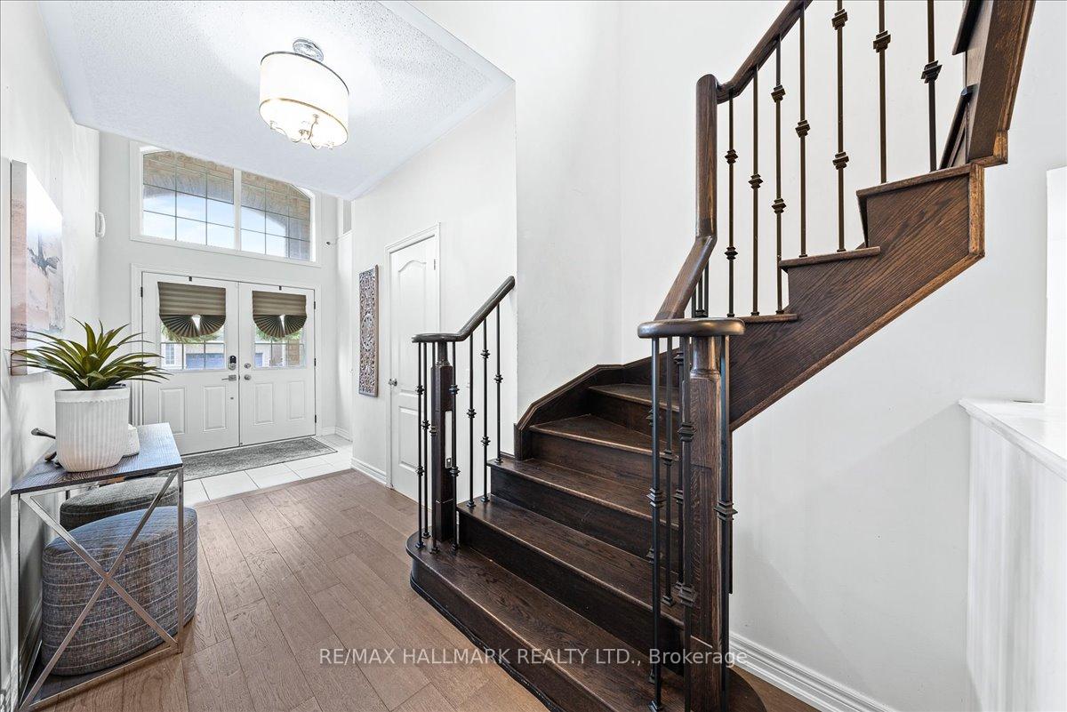 Photo 33 of 816 Elvidge Trail, Newmarket, Woodland Hill — HOMEH