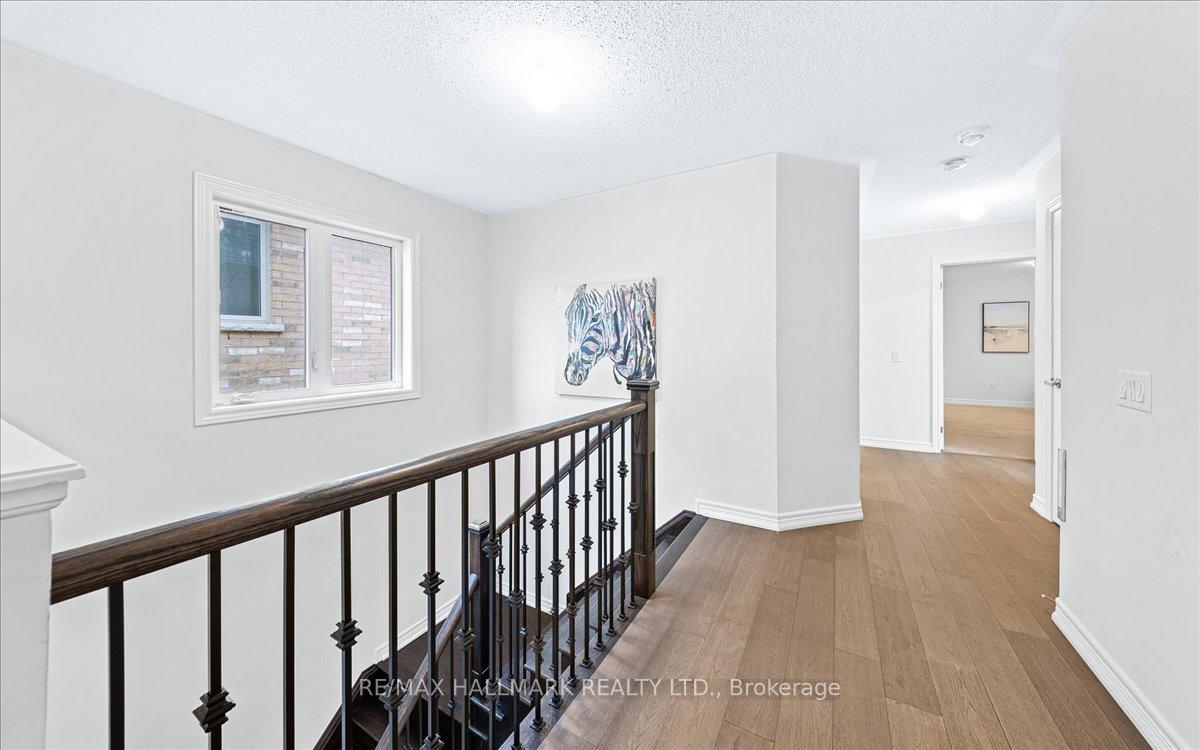 Photo 40 of 816 Elvidge Trail, Newmarket, Woodland Hill — HOMEH