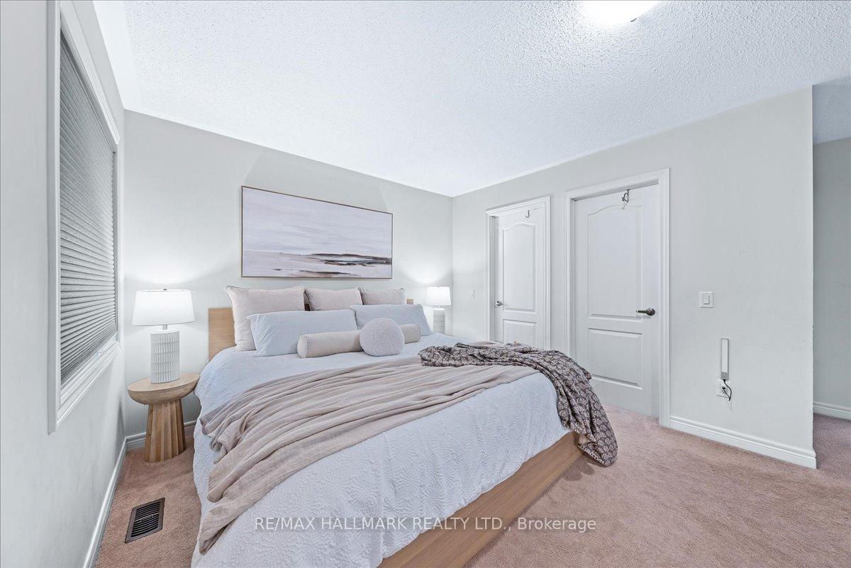 Photo 32 of 816 Elvidge Trail, Newmarket, Woodland Hill — HOMEH