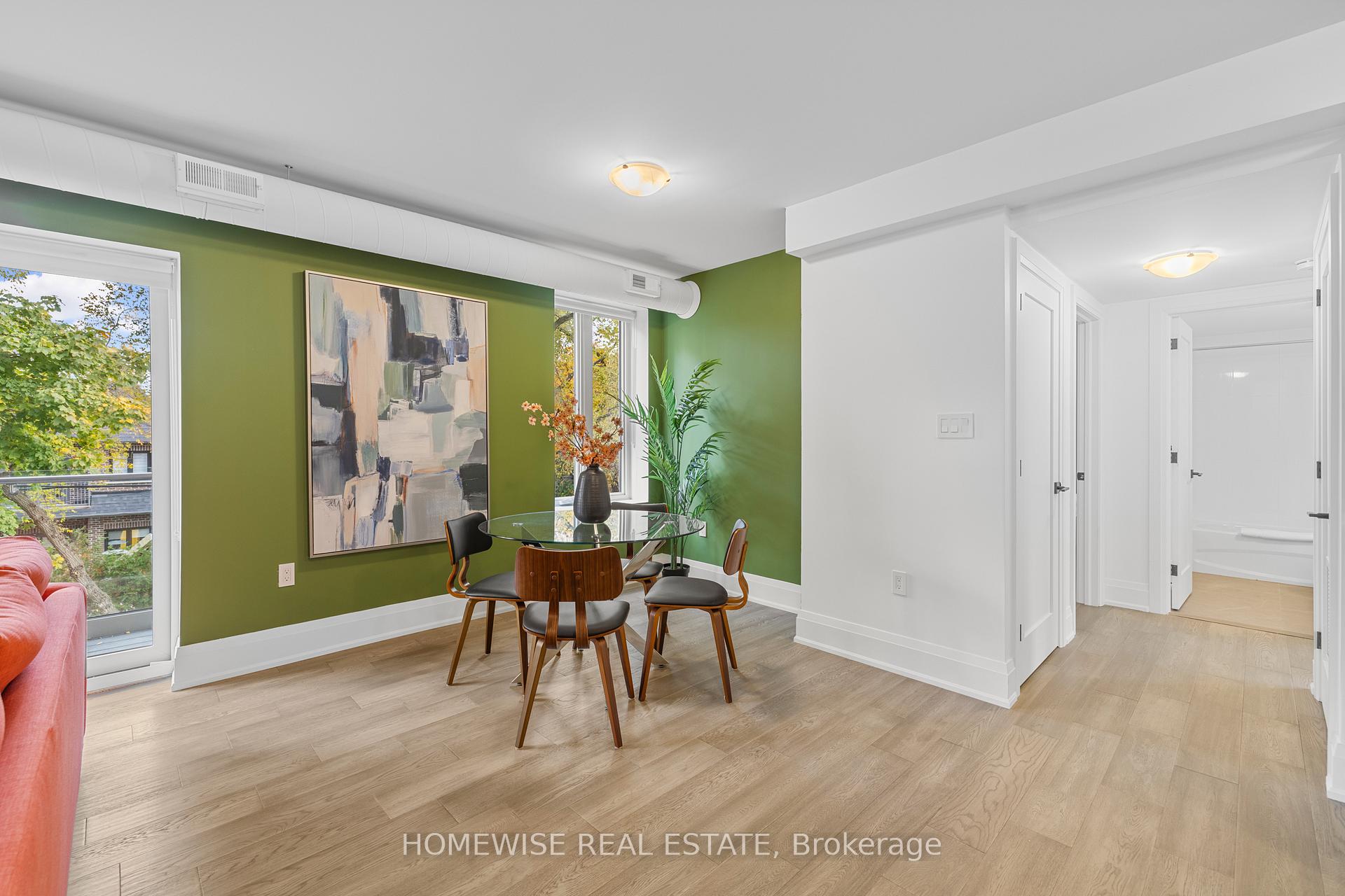 Photo 5 of Unit 3B, 1673 Bathurst Street, Toronto, Forest Hill South — HOMEH