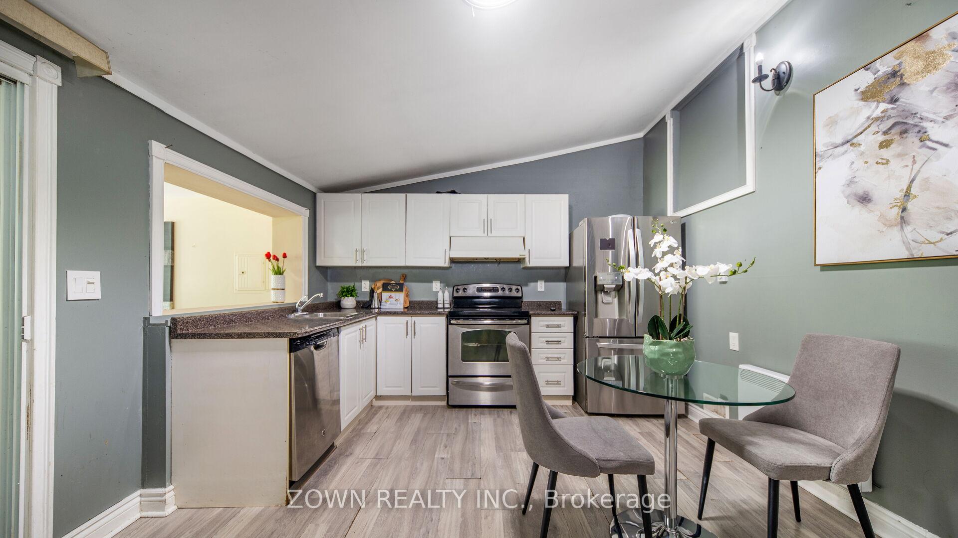 Photo 18 of 533 Park Crescent, Pickering, West Shore — HOMEH