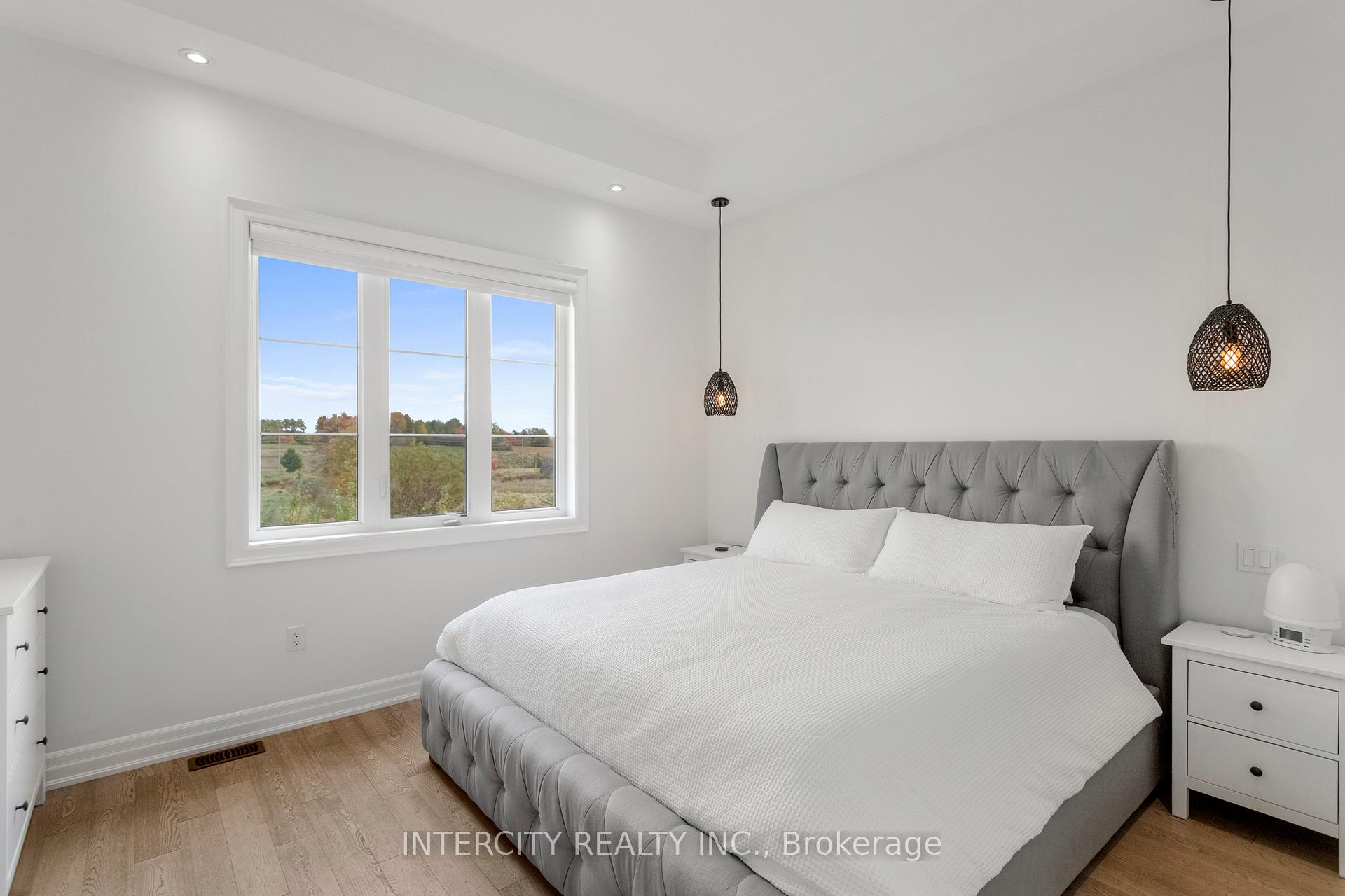 Photo 14 of 579 Kleinburg Summit Way, Vaughan, Kleinburg — HOMEH