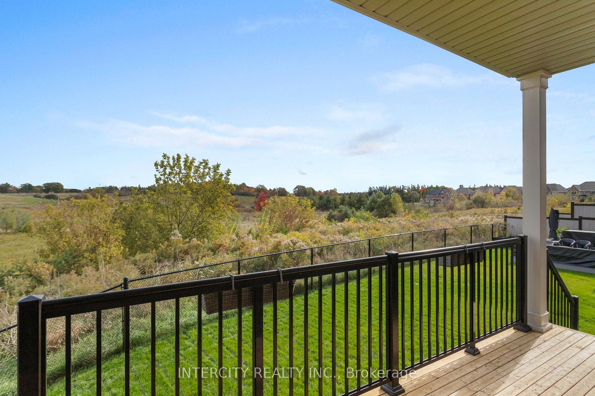 Photo 40 of 579 Kleinburg Summit Way, Vaughan, Kleinburg — HOMEH