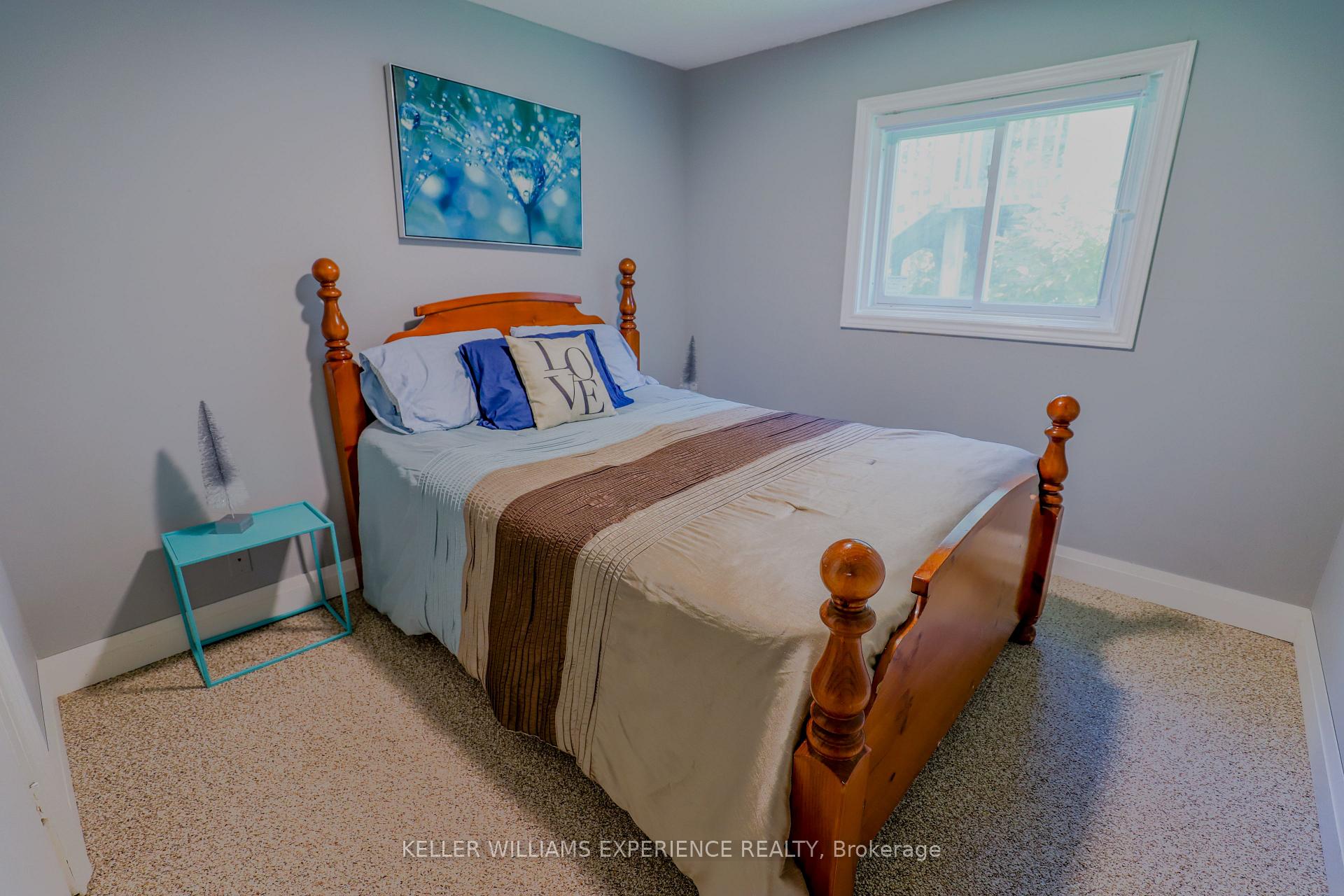 Photo 5 of 53 38th Street N, Wasaga Beach — HOMEH