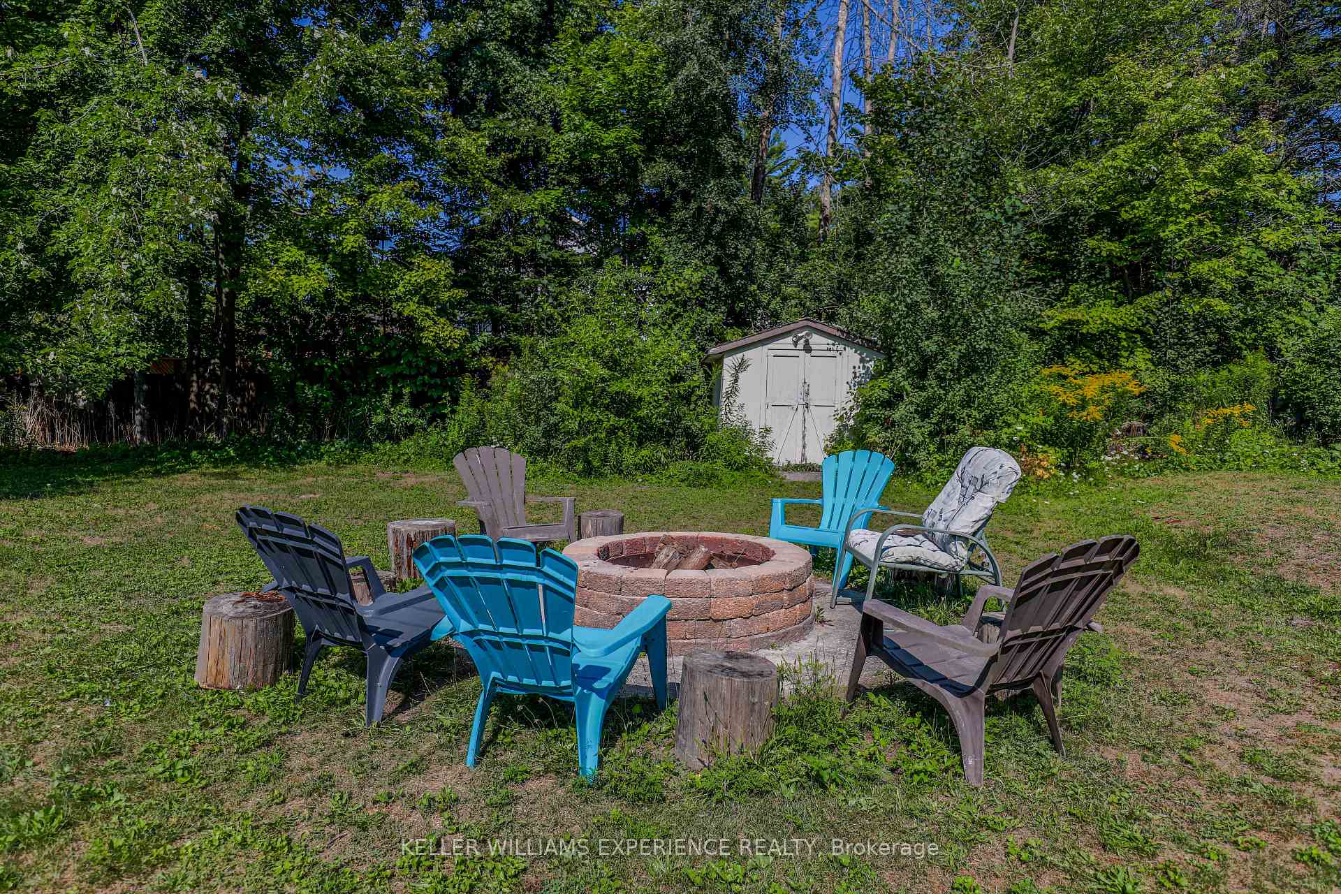 Photo 17 of 53 38th Street N, Wasaga Beach — HOMEH
