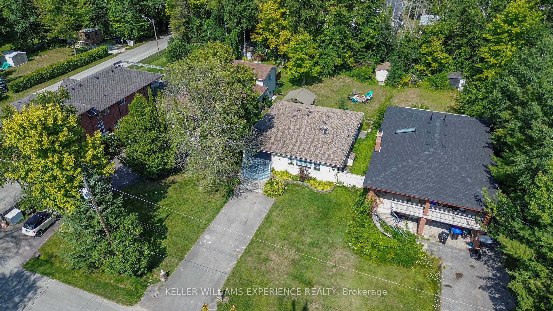 Photo 16 of 53 38th Street N, Wasaga Beach — HOMEH