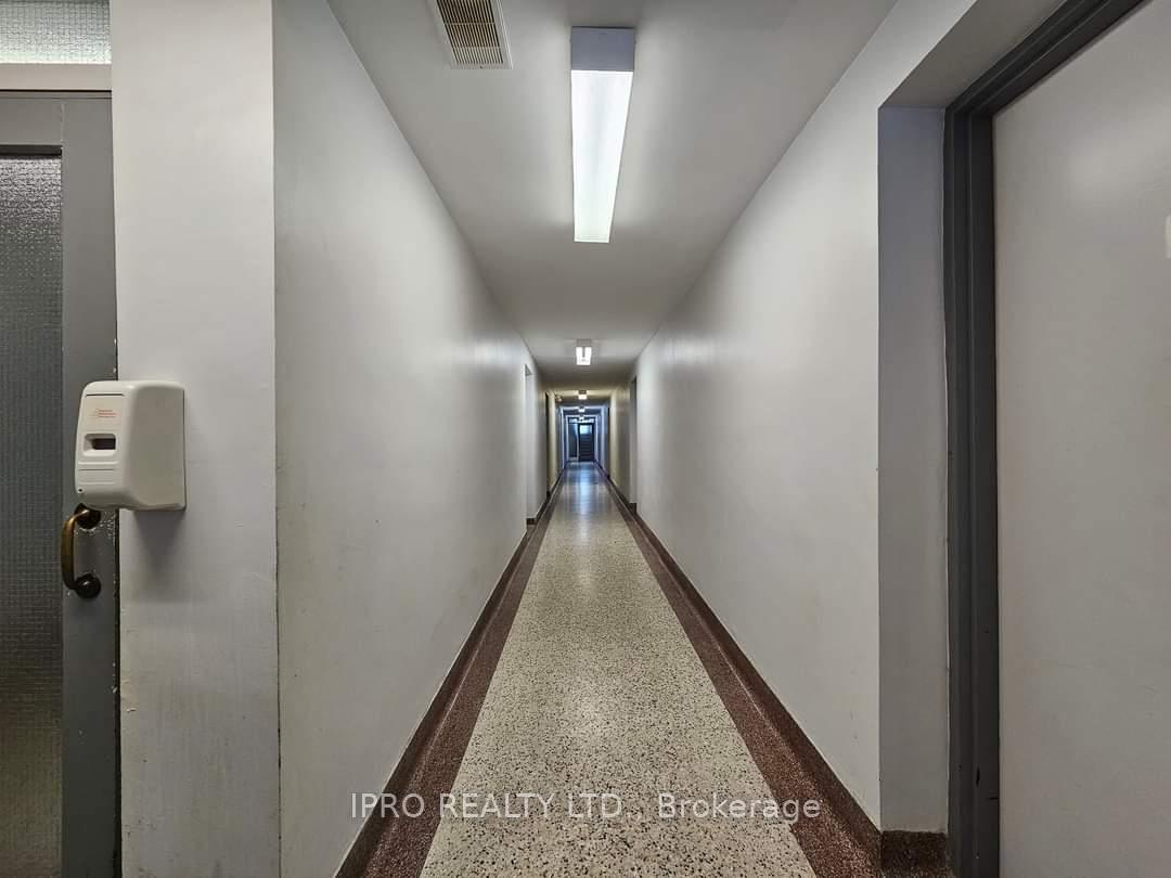 Photo 2 of Unit 302, 20 Cosburn Avenue, Toronto, Danforth Village-East York — HOMEH