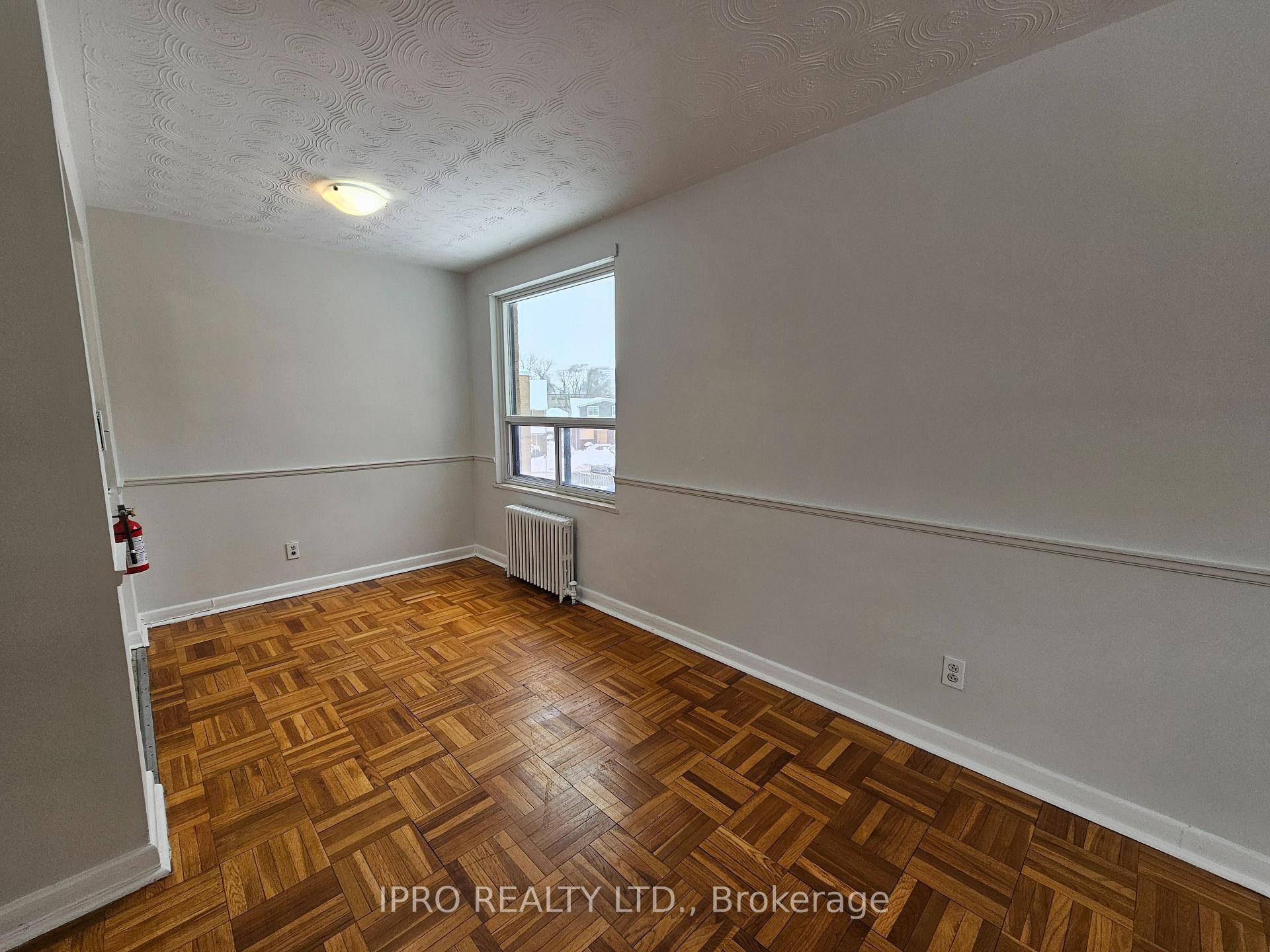 Photo 11 of Unit 302, 20 Cosburn Avenue, Toronto, Danforth Village-East York — HOMEH