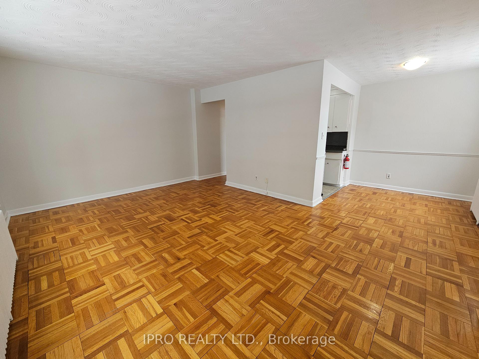 Photo 17 of Unit 302, 20 Cosburn Avenue, Toronto, Danforth Village-East York — HOMEH