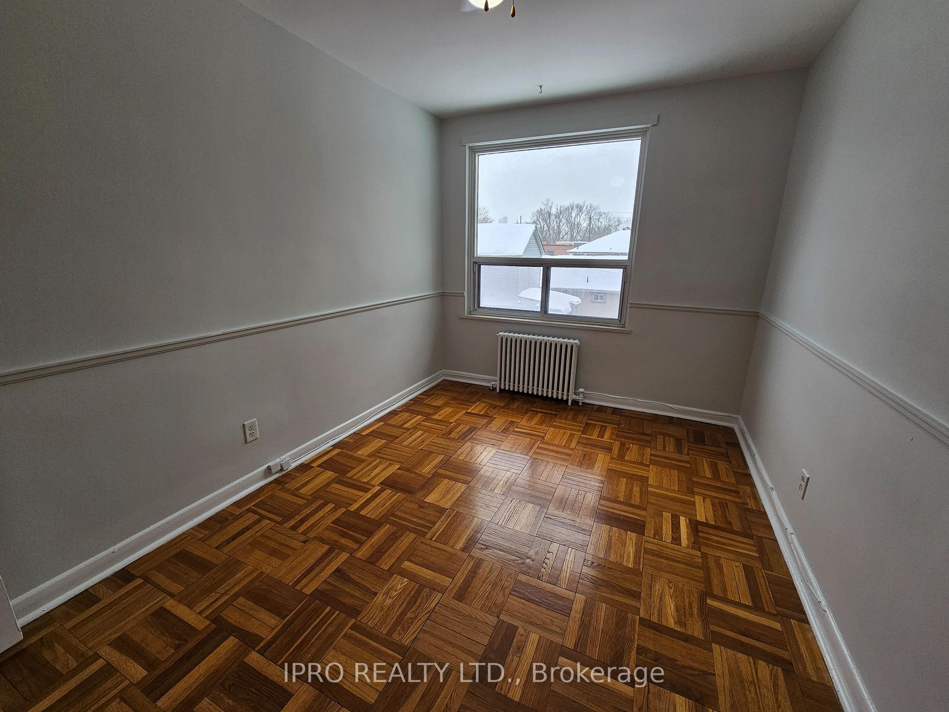 Photo 30 of Unit 302, 20 Cosburn Avenue, Toronto, Danforth Village-East York — HOMEH