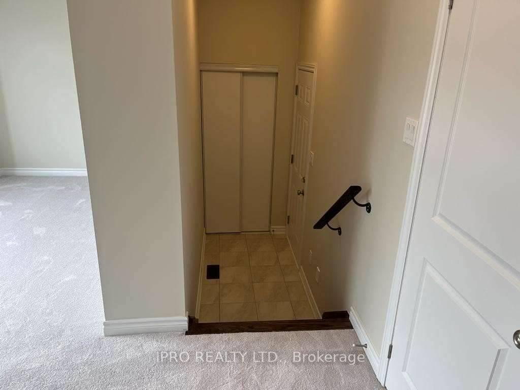 Photo 14 of 51 Douet Lane, Ajax, South East — HOMEH