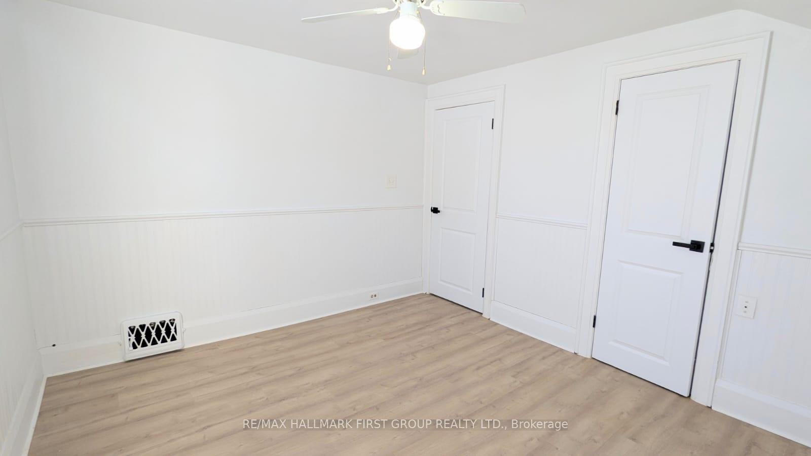 Photo 14 of Unit Upper Level, 330 Adelaide Avenue E, Oshawa, O'Neill — HOMEH