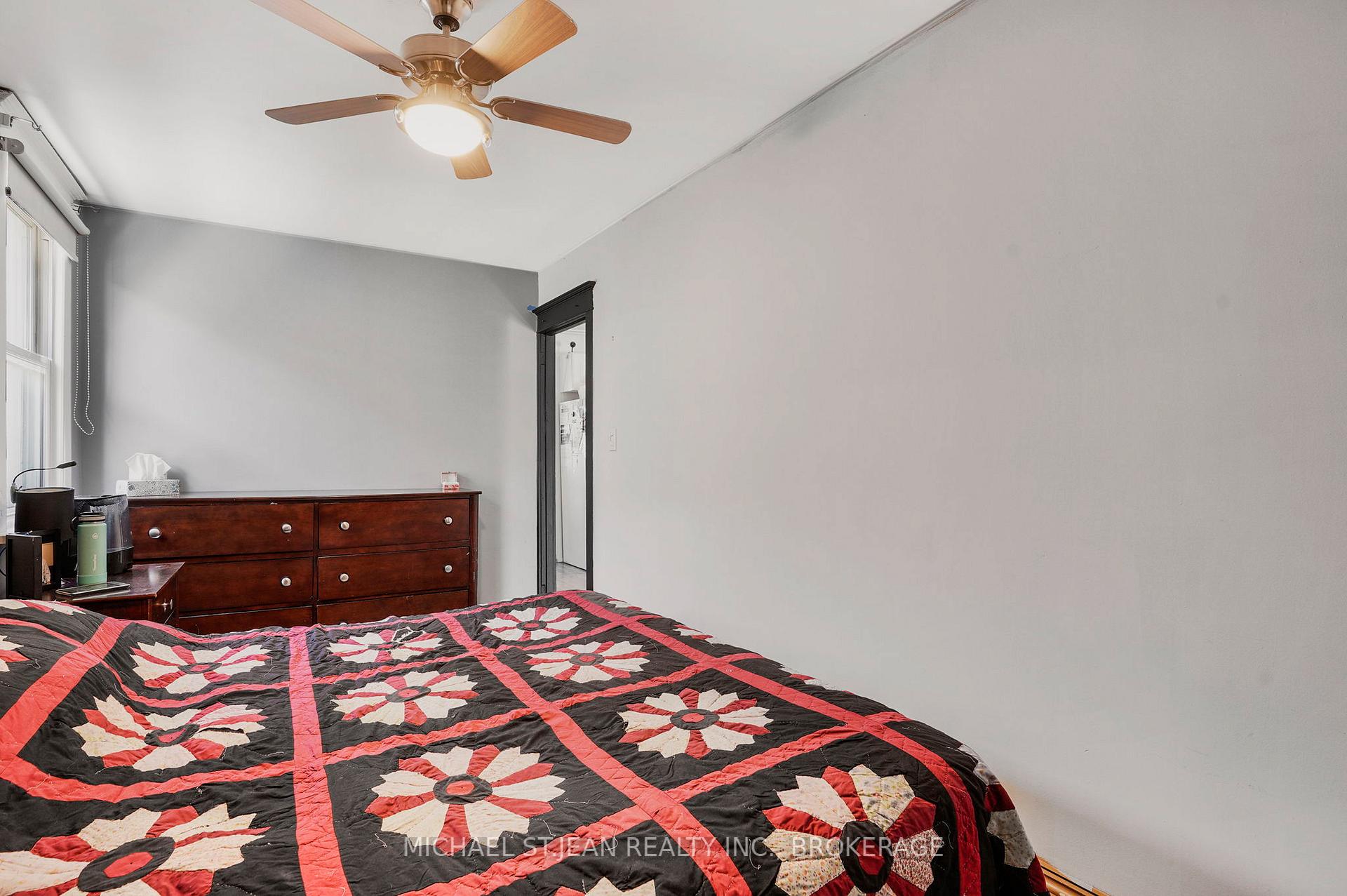 Photo 18 of 177 Mcanulty Boulevard, Hamilton, Crown Point — HOMEH