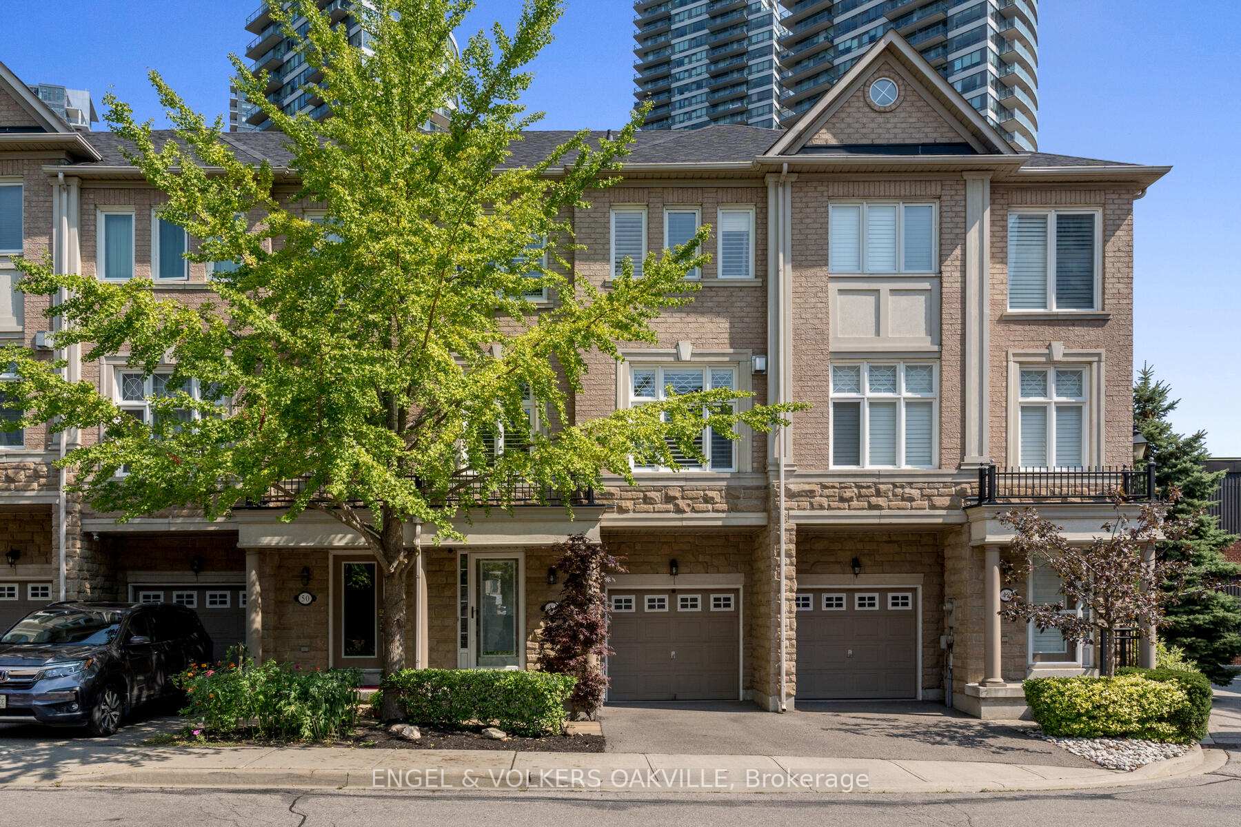 Photo 1 of 49 Yachters Lane, Etobicoke, Mimico — HOMEH