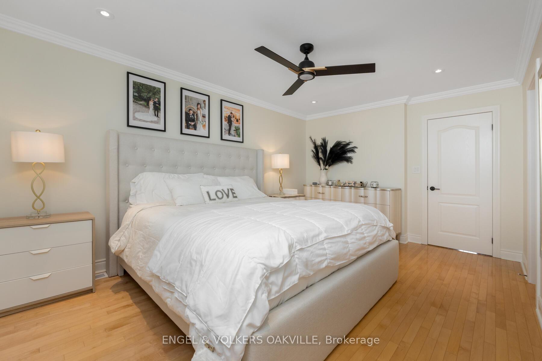 Photo 17 of 49 Yachters Lane, Etobicoke, Mimico — HOMEH