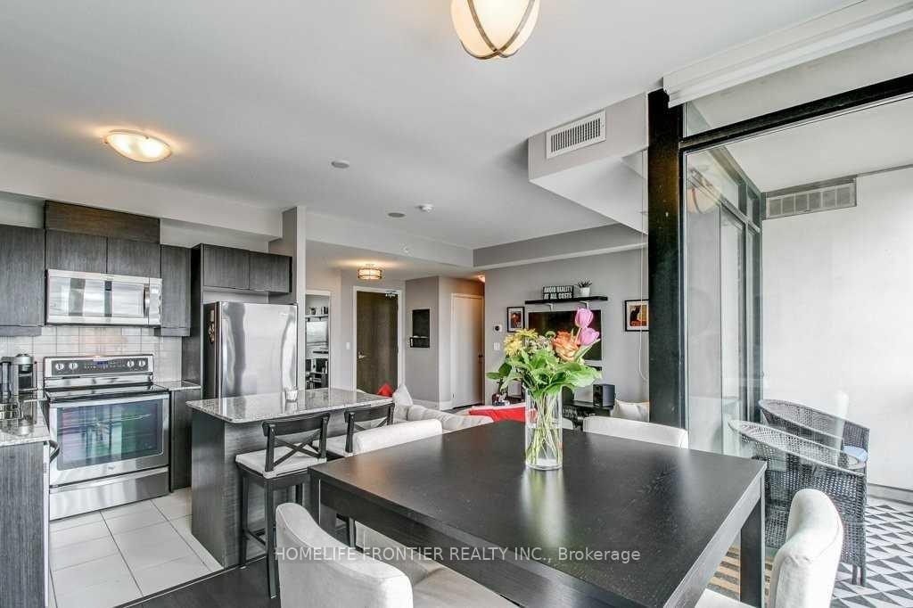 Photo 5 of Unit 408, 2910 Highway 7 W, Vaughan, Concord — HOMEH