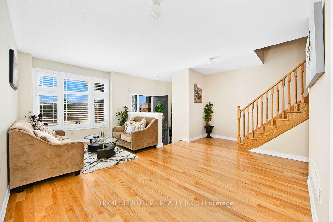 Photo 4 of 1181 Caliper Lane, Pickering, Rural Pickering — HOMEH