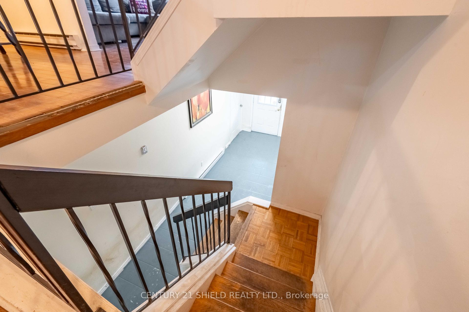Photo 9 of 1707 Donald Avenue, Cornwall — HOMEH
