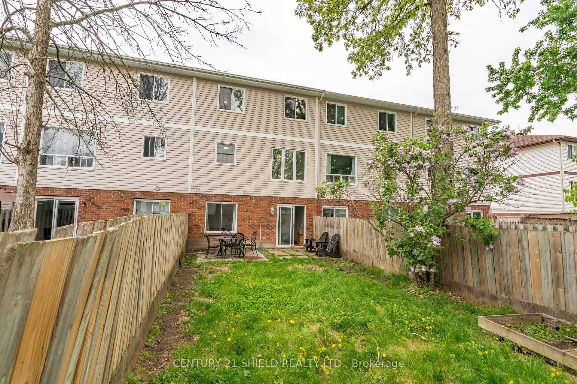 Photo 33 of 1707 Donald Avenue, Cornwall — HOMEH