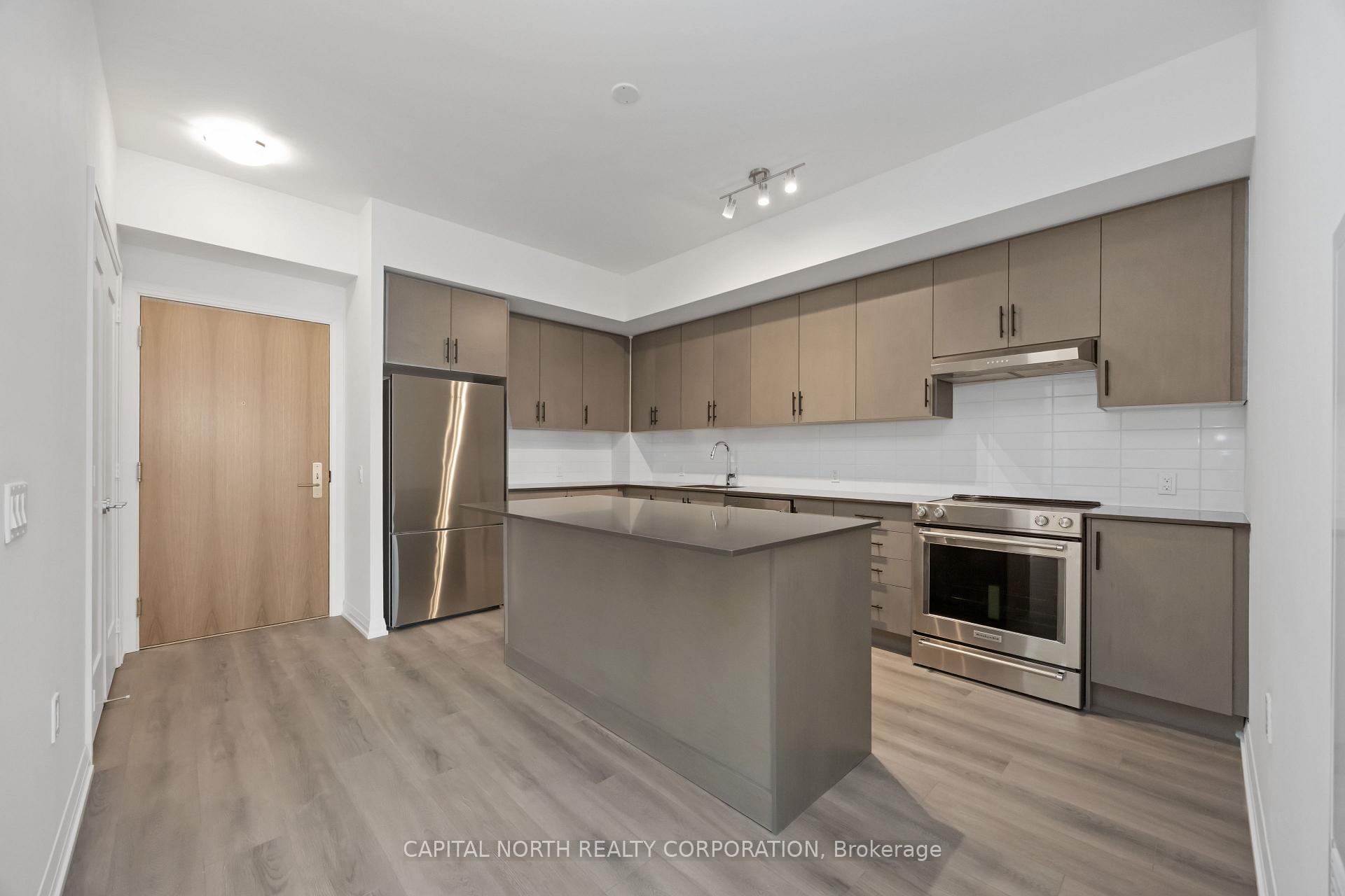 Photo 6 of Unit 614, 8960 Jane Street, Vaughan, Vellore Village — HOMEH