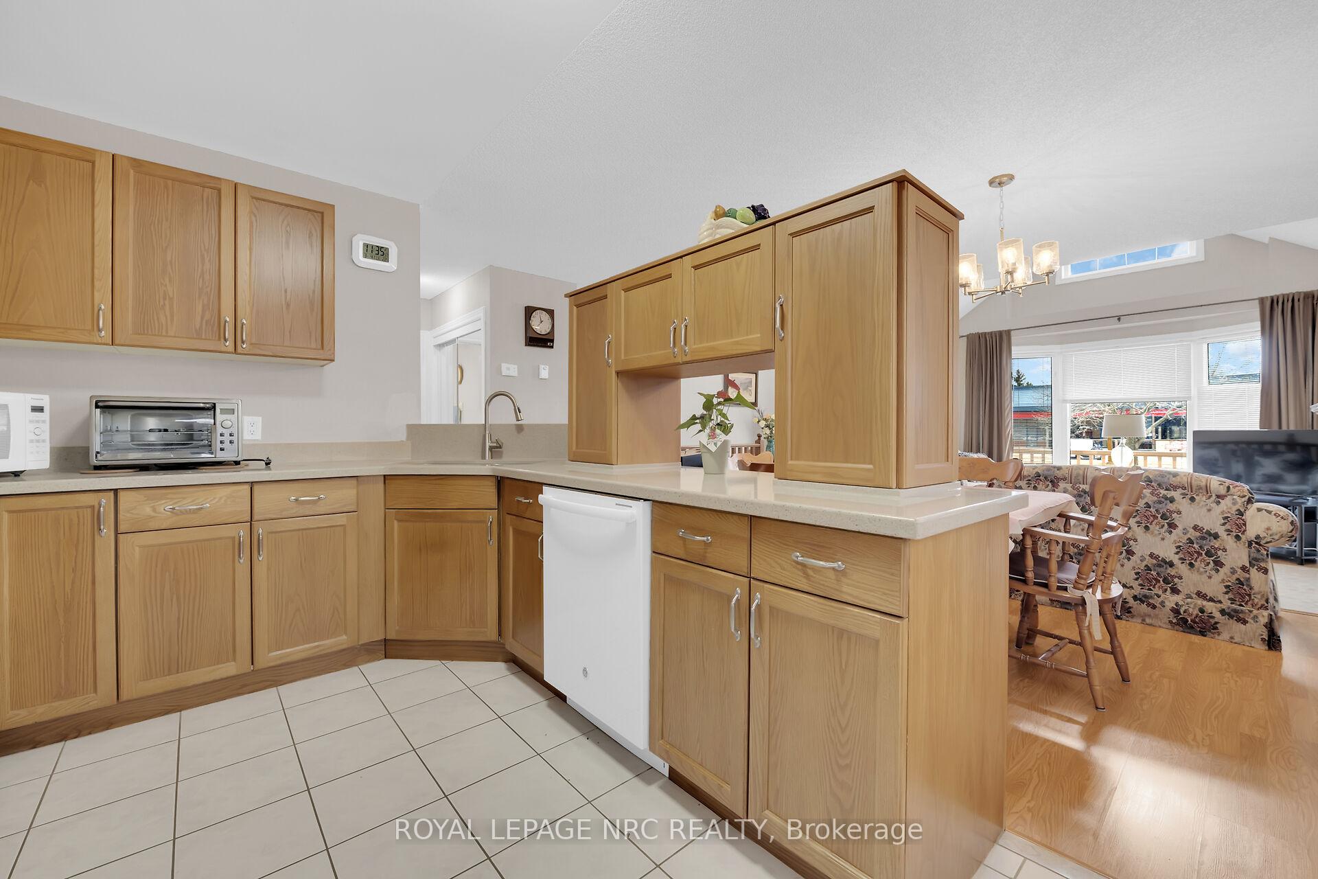 Photo 15 of 5 Macturnbull Drive, St. Catharines, Rykert/Vansickle — HOMEH