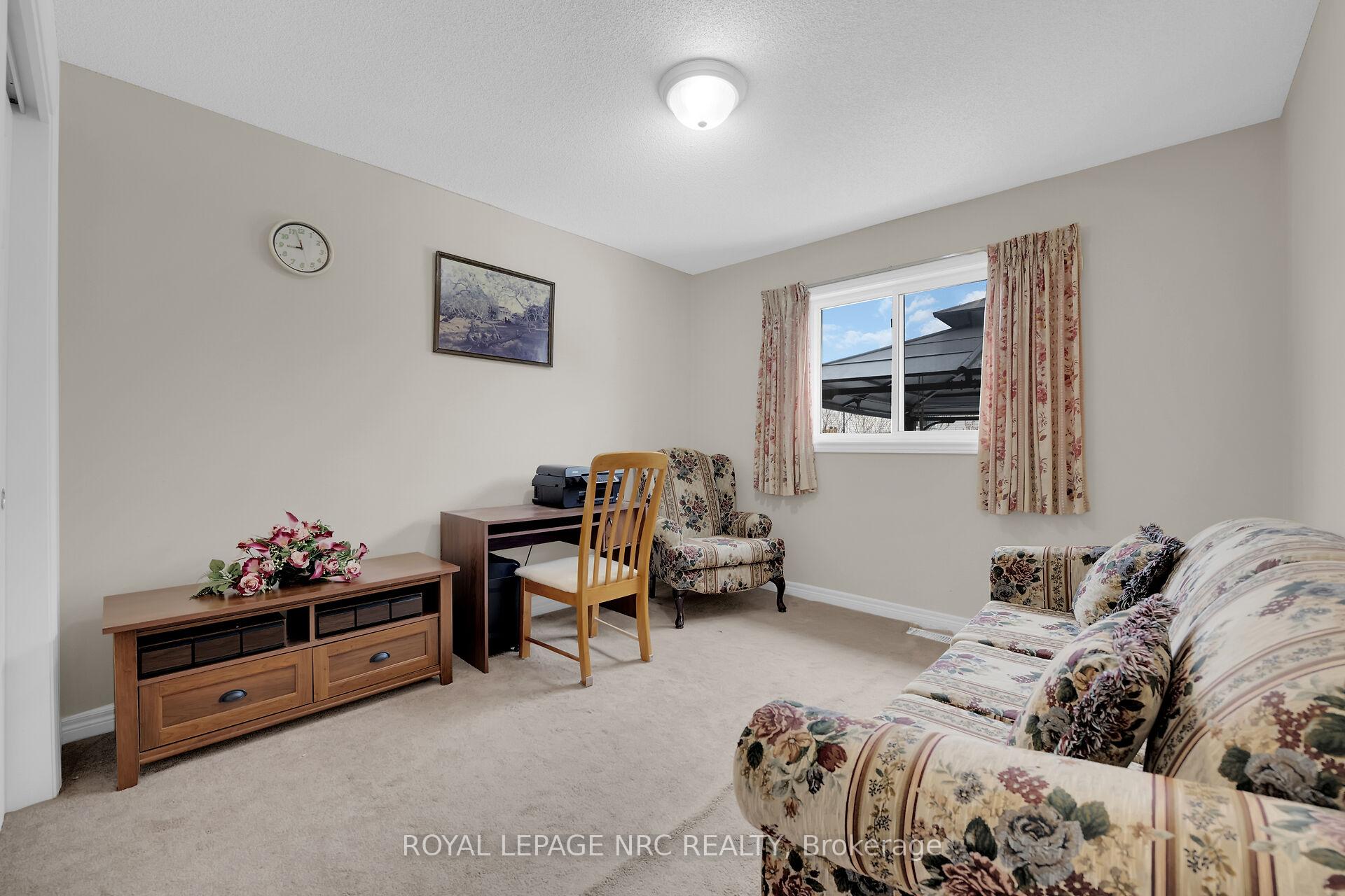 Photo 21 of 5 Macturnbull Drive, St. Catharines, Rykert/Vansickle — HOMEH
