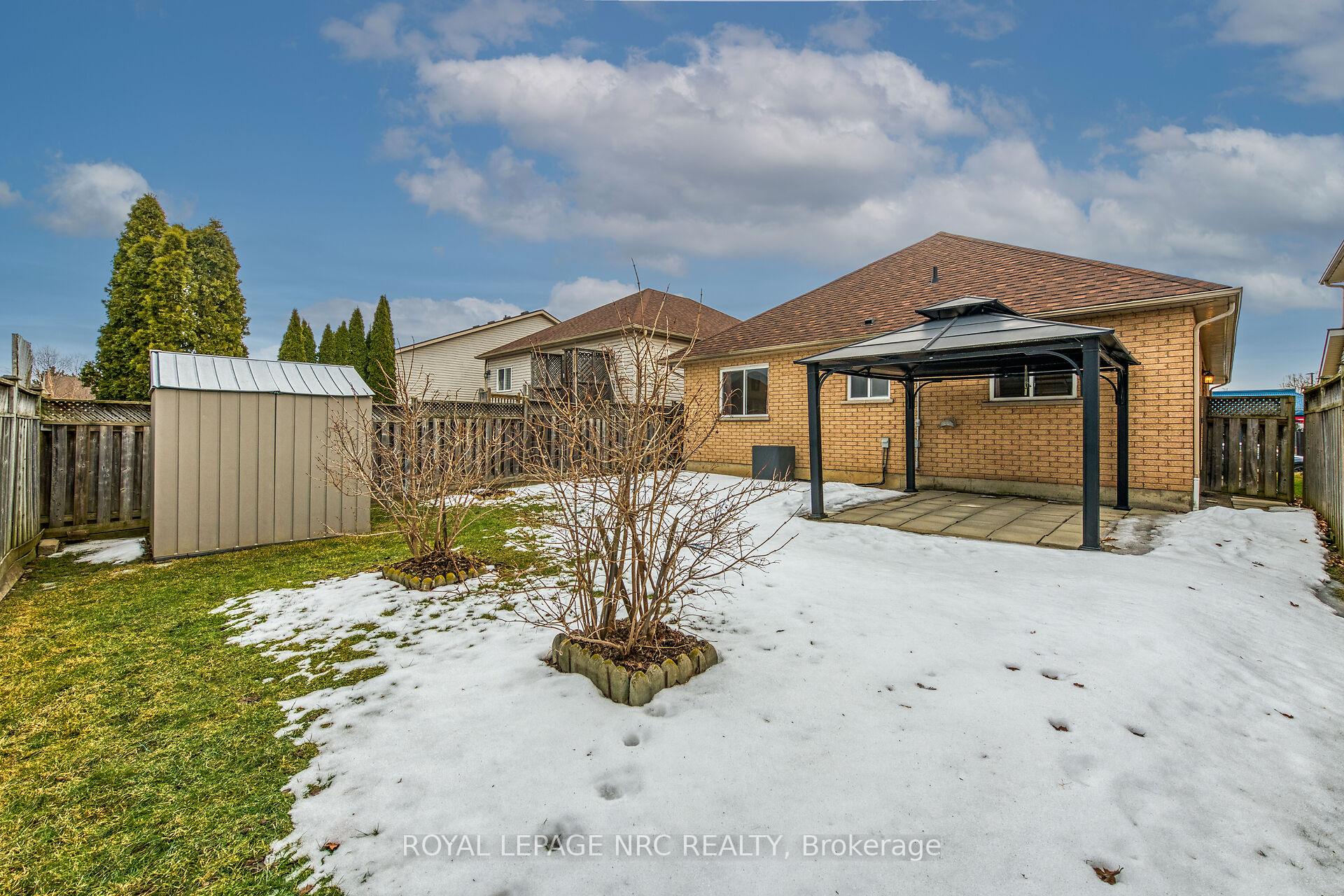 Photo 30 of 5 Macturnbull Drive, St. Catharines, Rykert/Vansickle — HOMEH