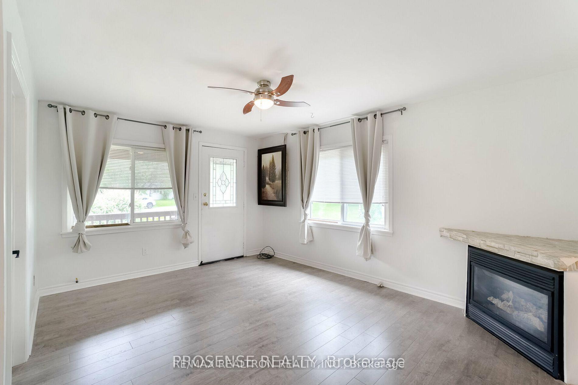 Photo 3 of 780 William Street, Innisfil, Alcona — HOMEH