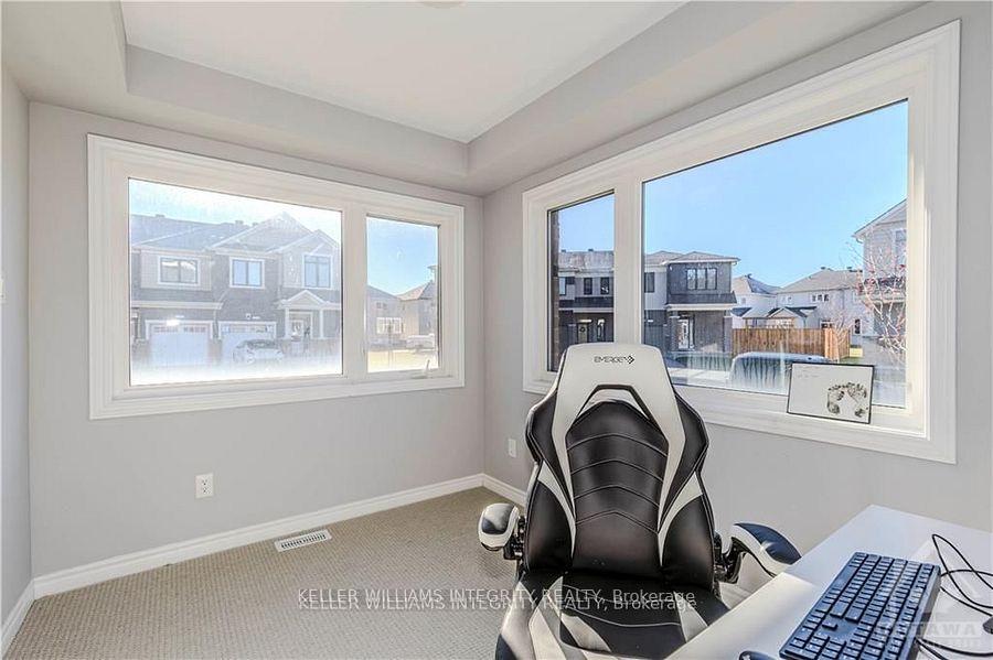 Photo 9 of 247 Atima Circle, Ottawa, Barrhaven - Half Moon Bay — HOMEH