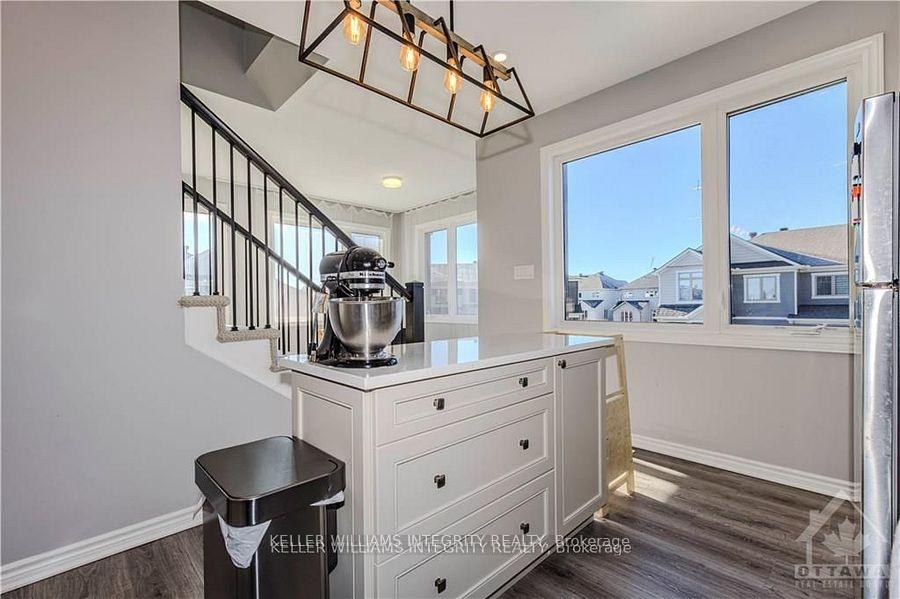 Photo 16 of 247 Atima Circle, Ottawa, Barrhaven - Half Moon Bay — HOMEH